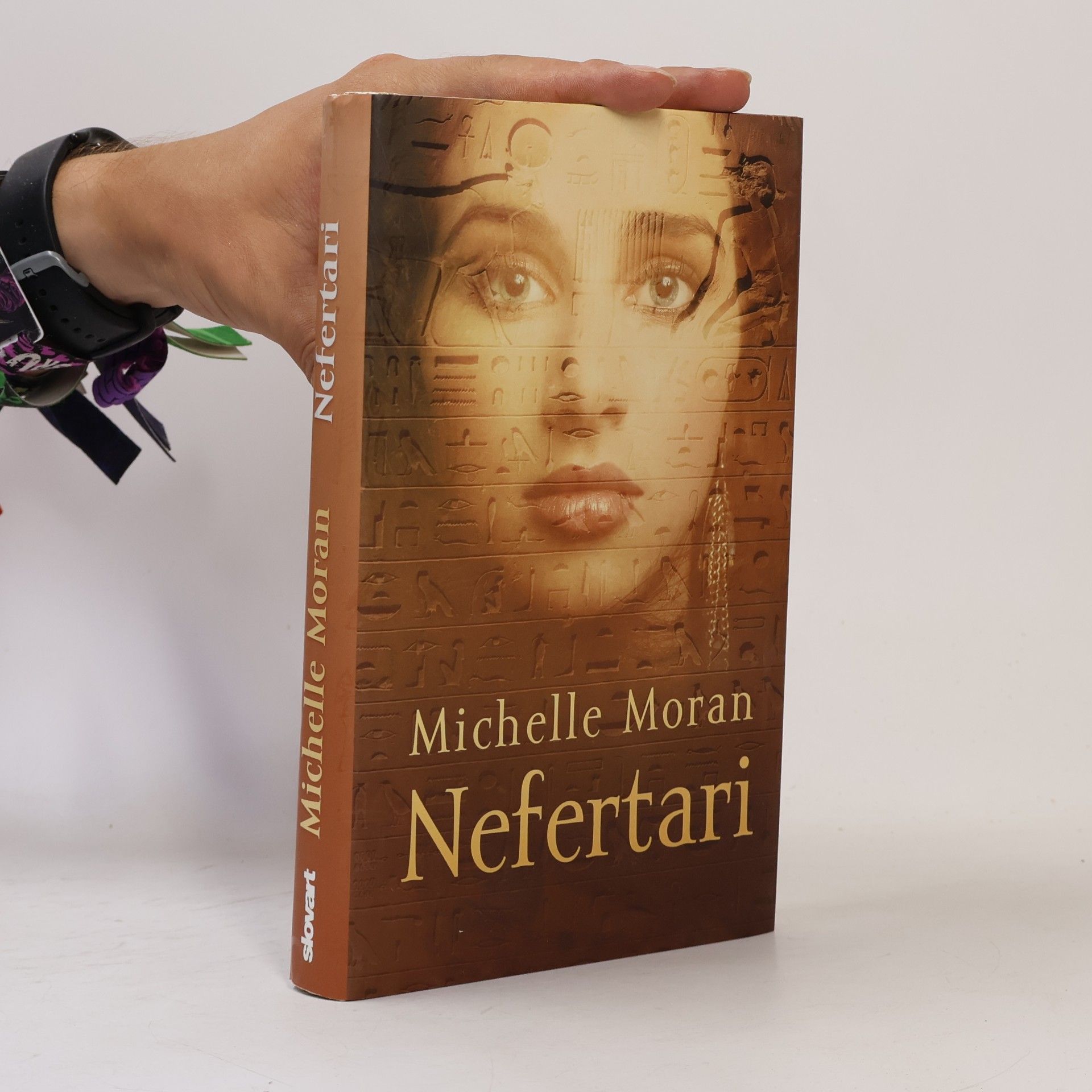 Michelle Moran Nefertari