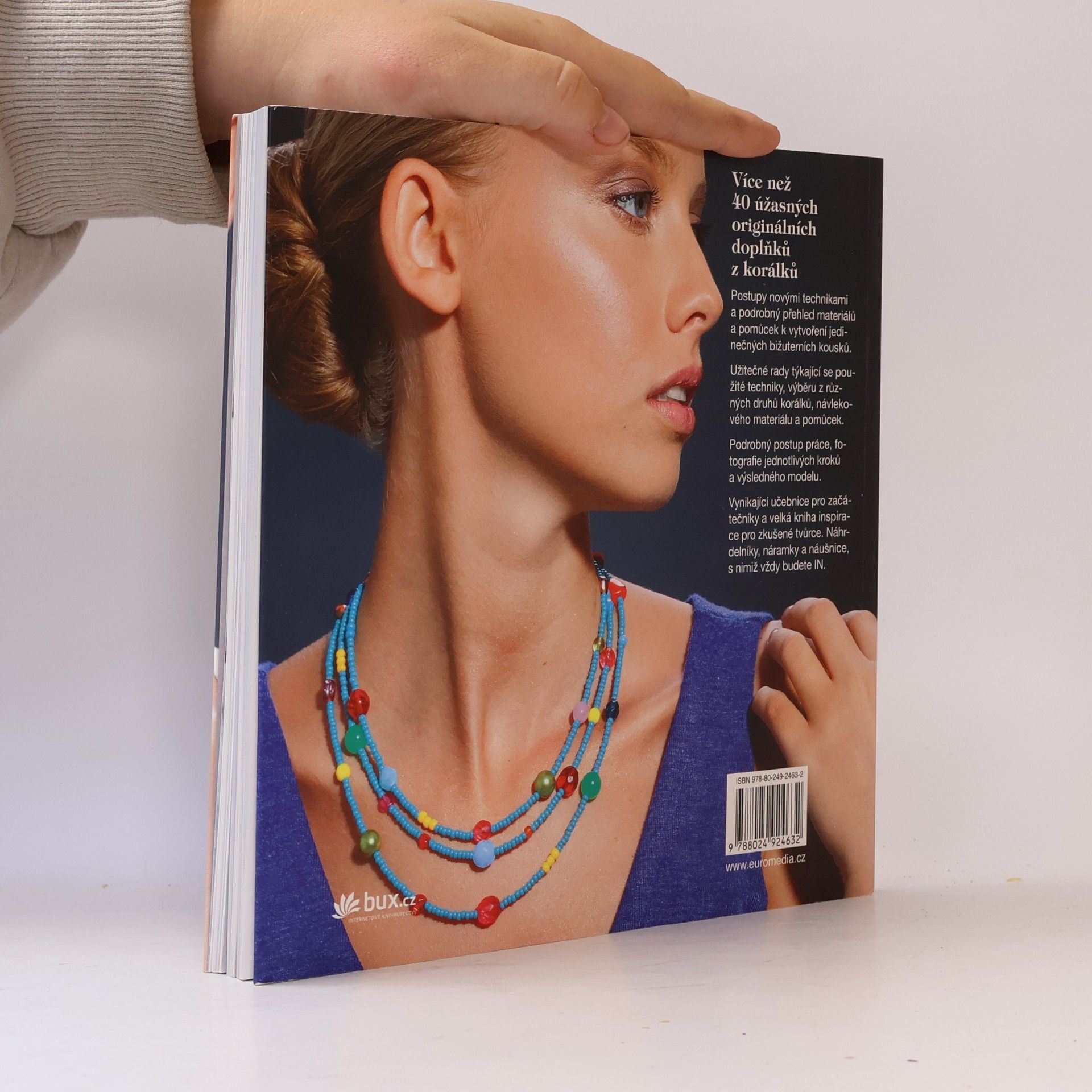 Sigal Buzaglo Kreativní bižuterie z korálků