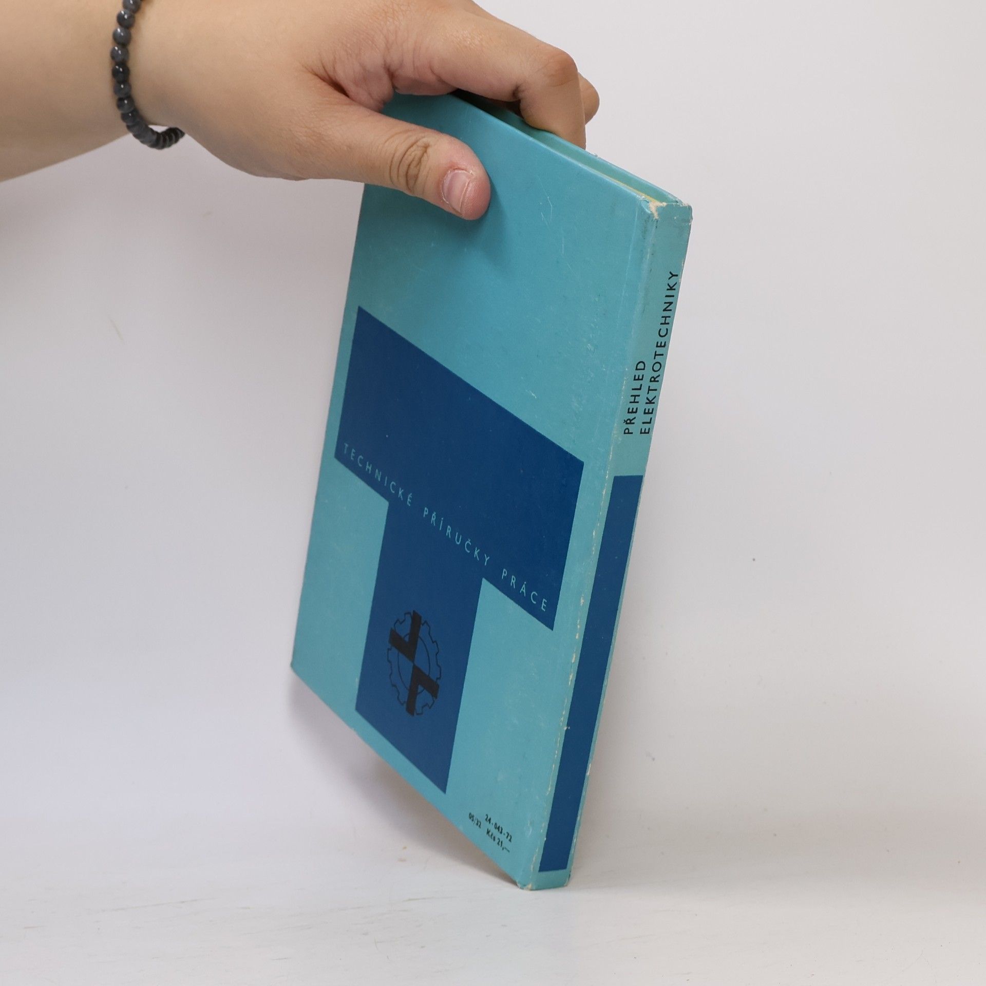 Václav Vlk Přehled elektrotechniky