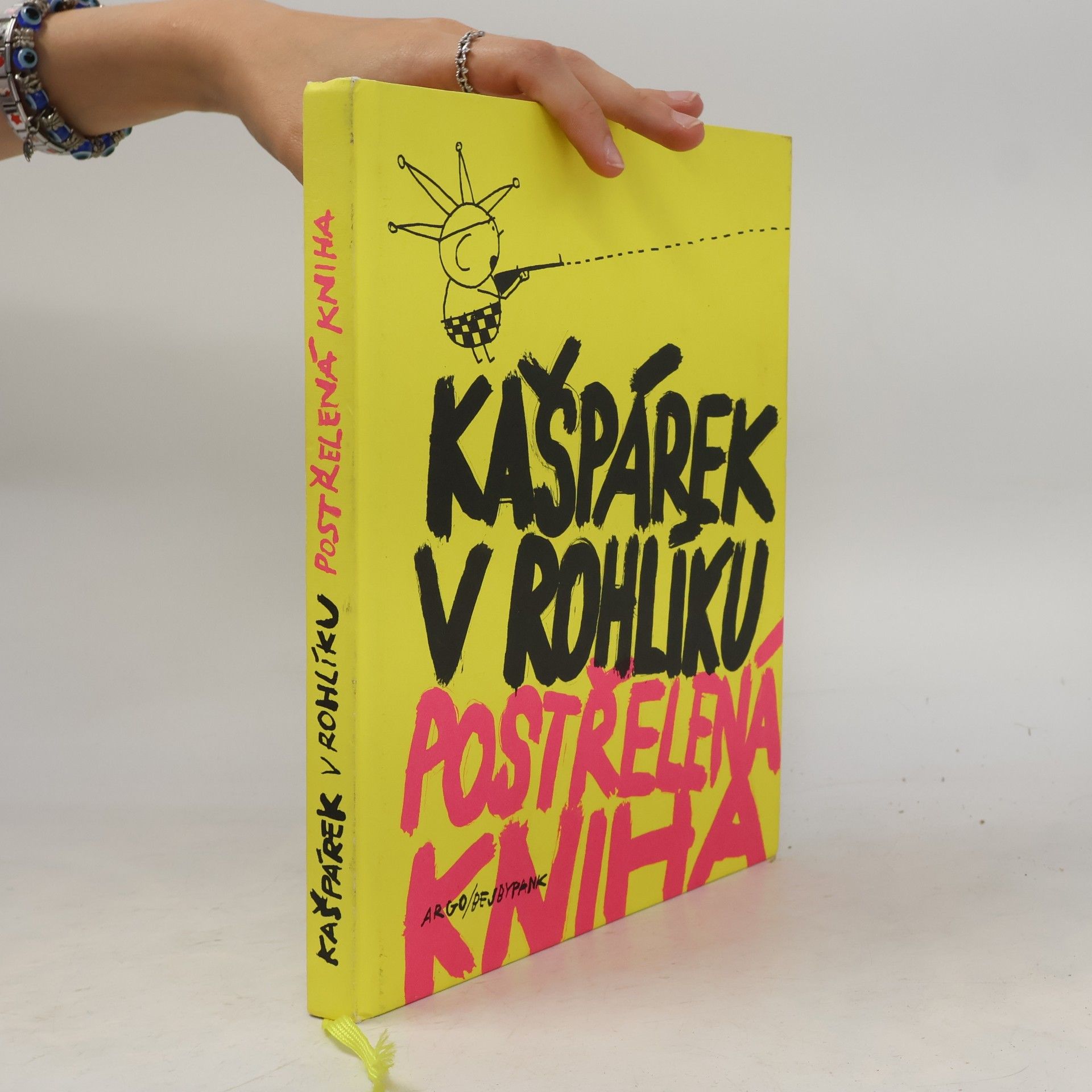 kolektiv Kašpárek v rohlíku. Postřelená kniha