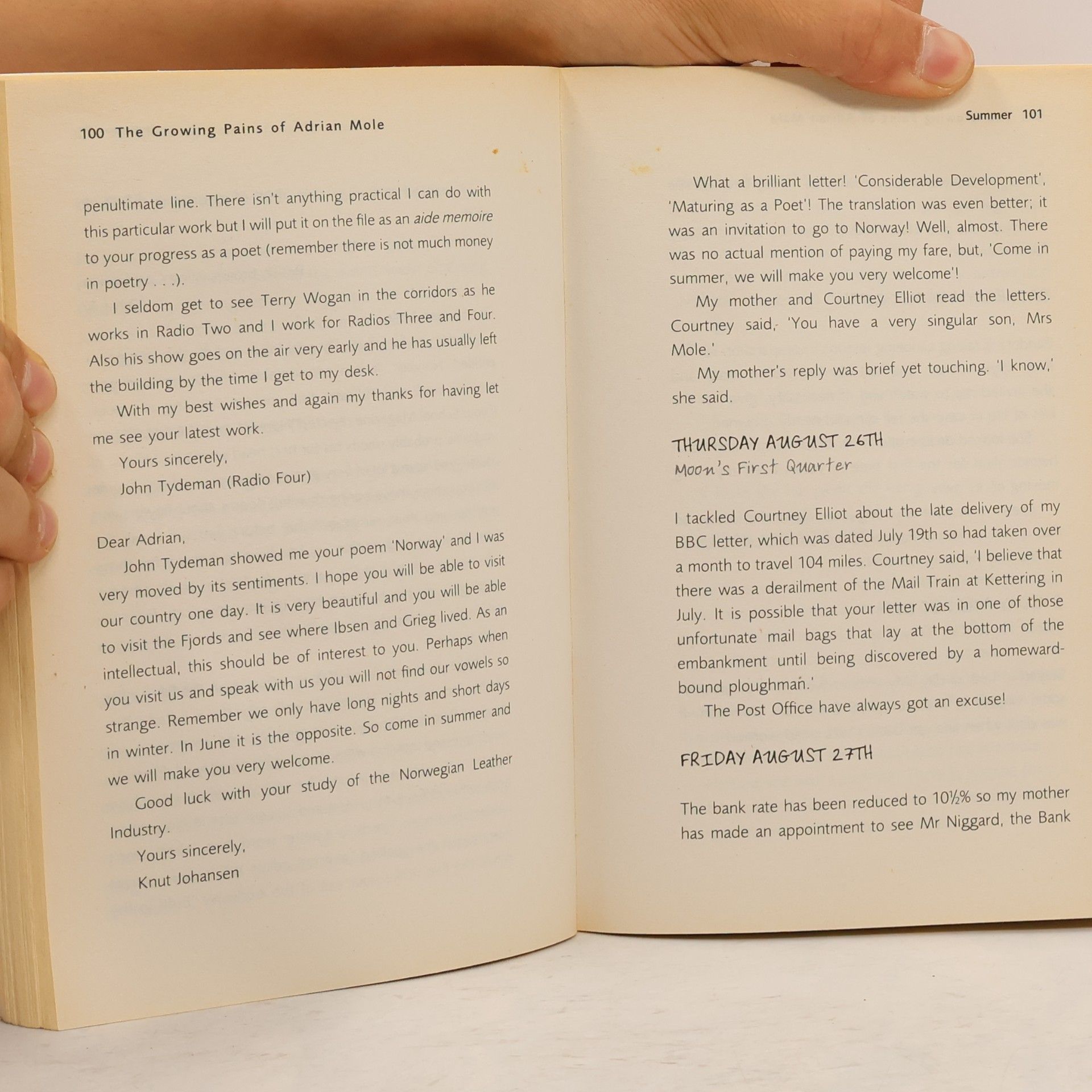 Sue Townsendová The growing pains of Adrian Mole