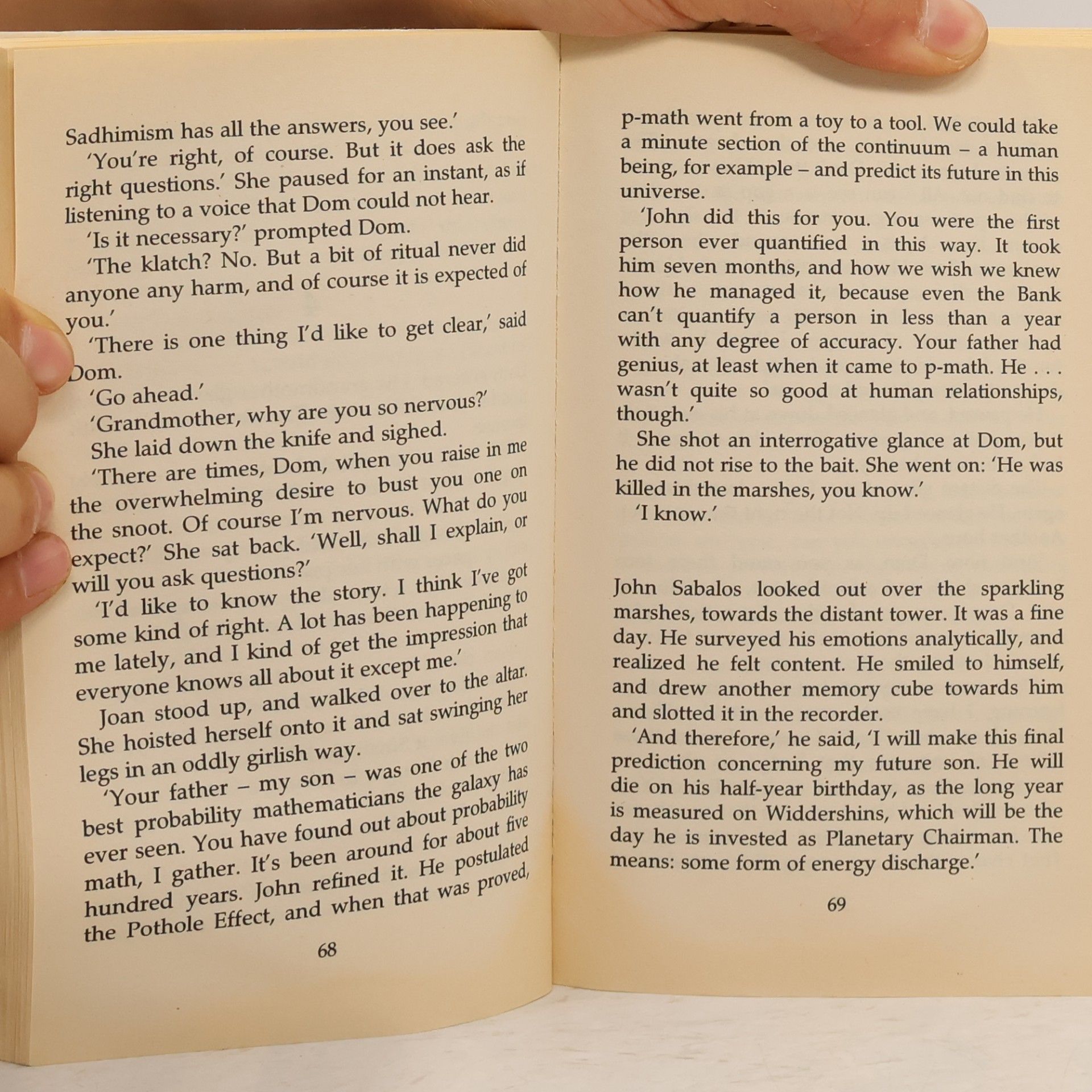 Terry Pratchett The Dark Side of the Sun
