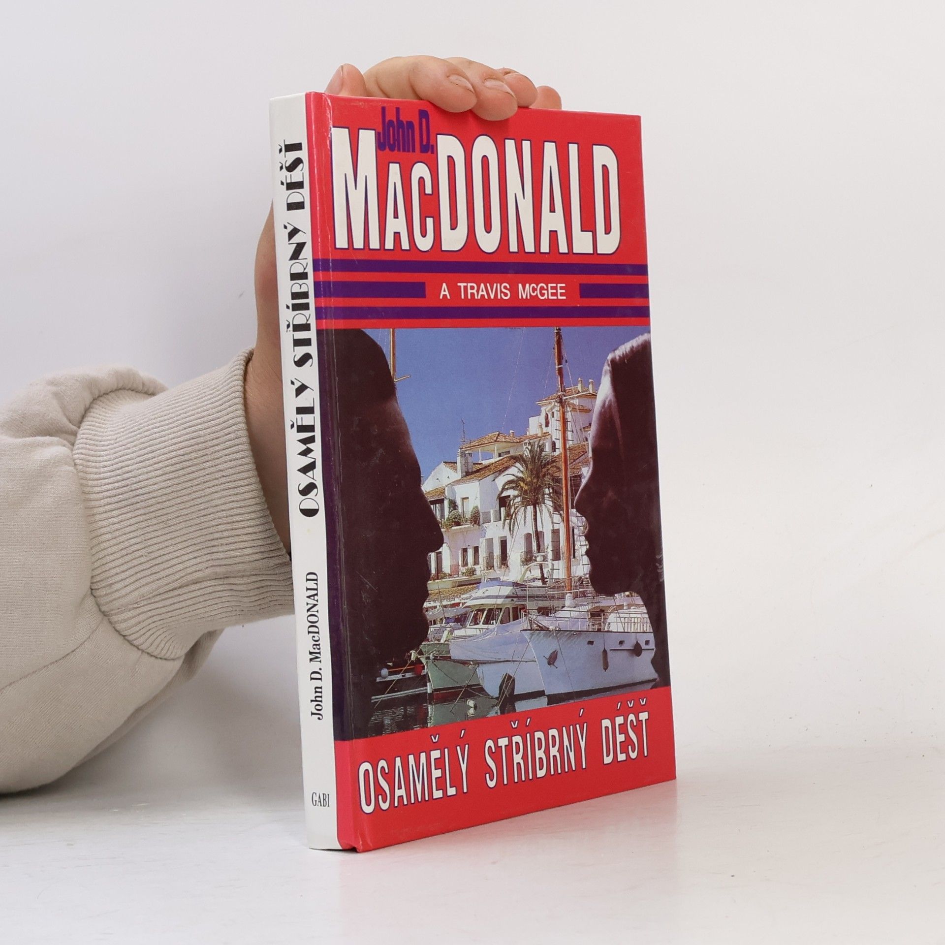 John D. MacDonald Osamělý stříbrný déšť