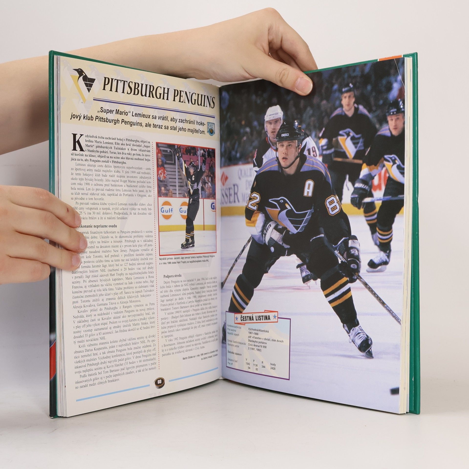 John Mackinnon NHL hockey : oficiálny sprievodca National Hockey League