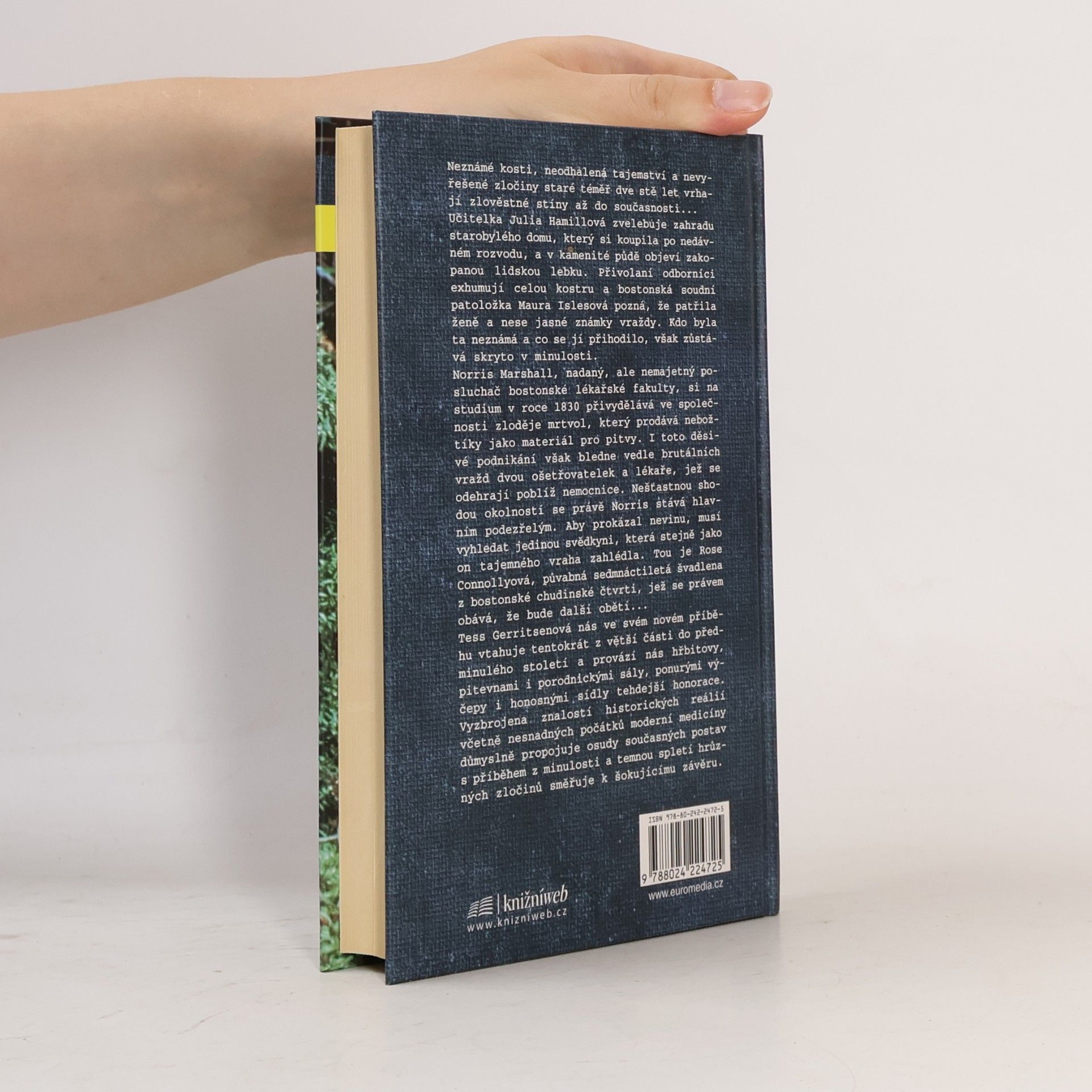 Tess Gerritsen Zahrada kostí