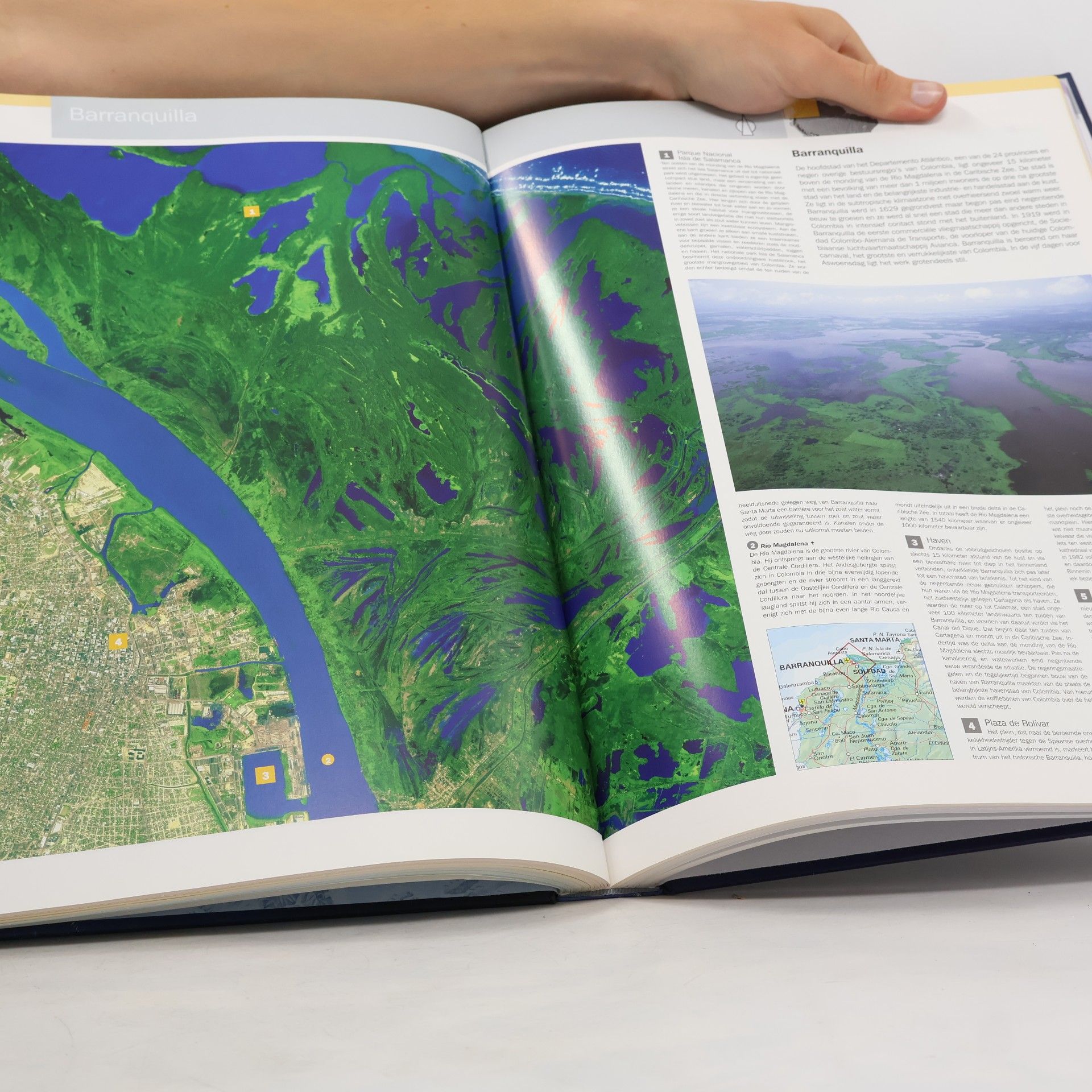 Goodwin K. Miller De Grote Satelliet Wereldatlas