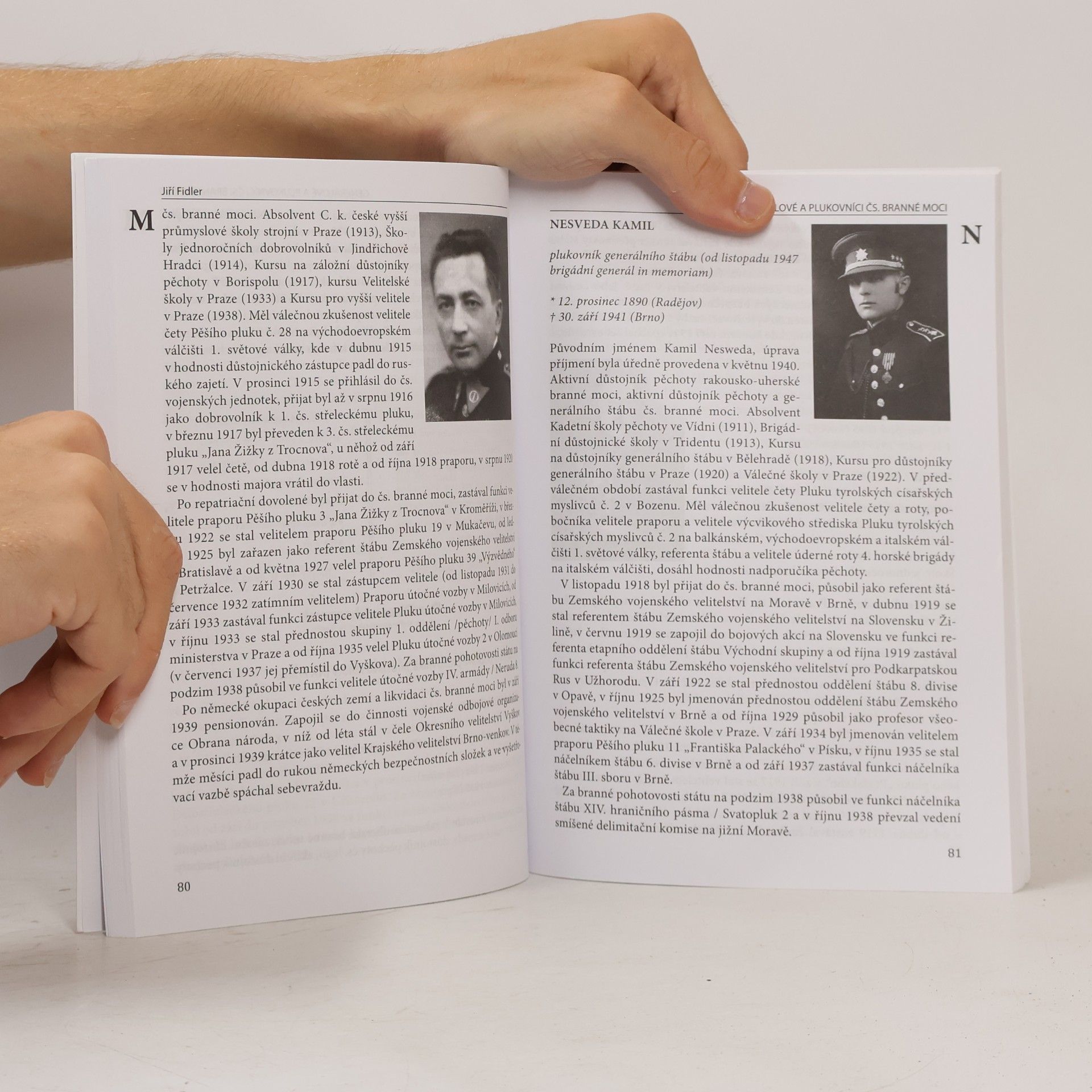 Jiří Fidler Generálové a plukovníci branné moci