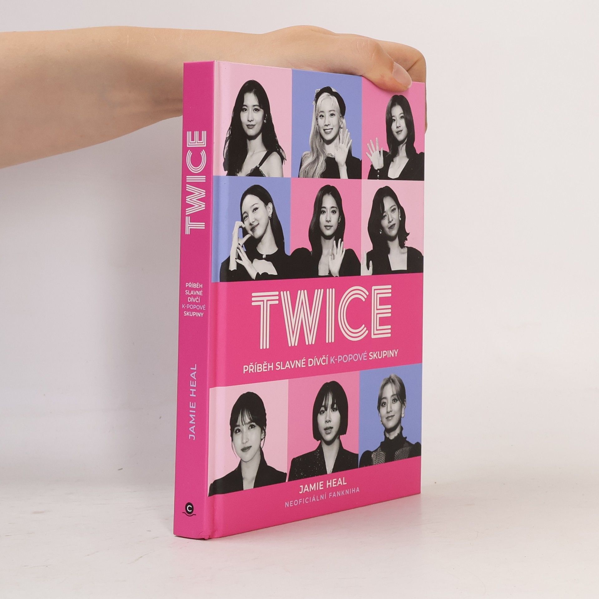Jamie Heal Twice. Příběh slavné dívčí k-popové skupiny