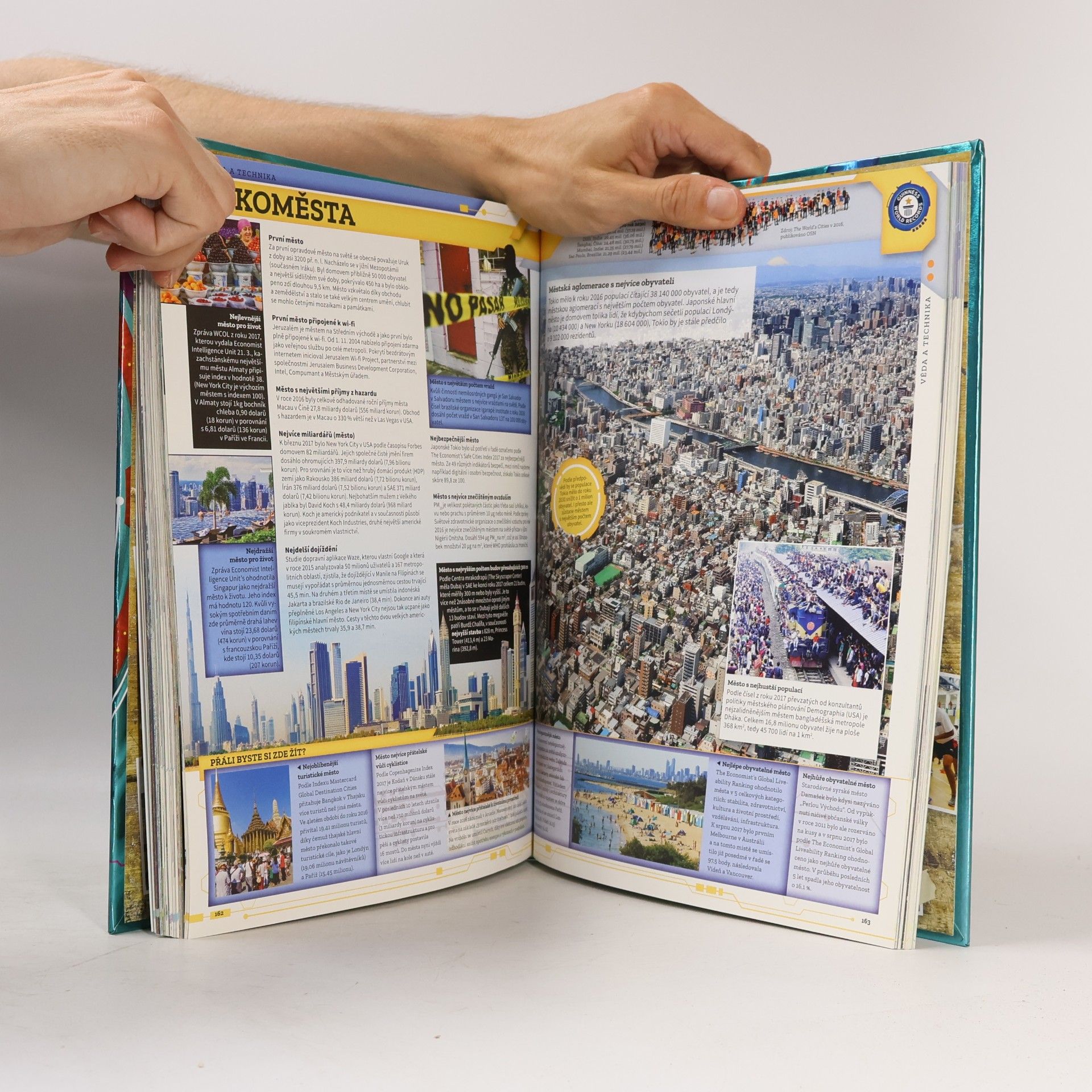 Craig Glenday Guinness world records 2019