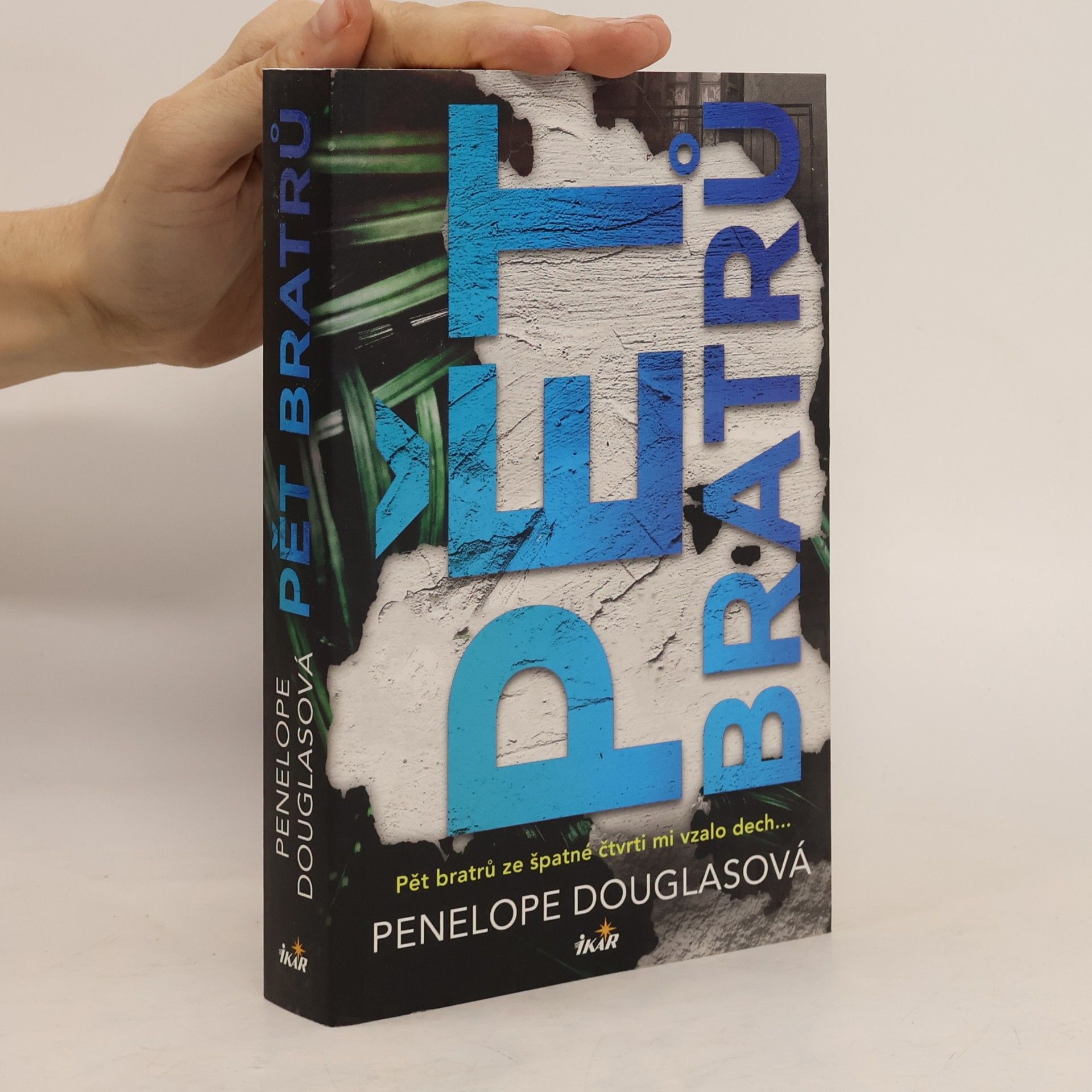 Penelope Douglas Pět bratrů