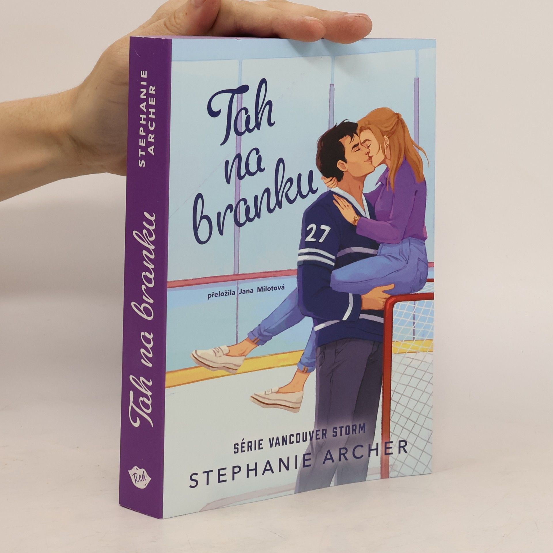 Stephanie Archer Tah na branku