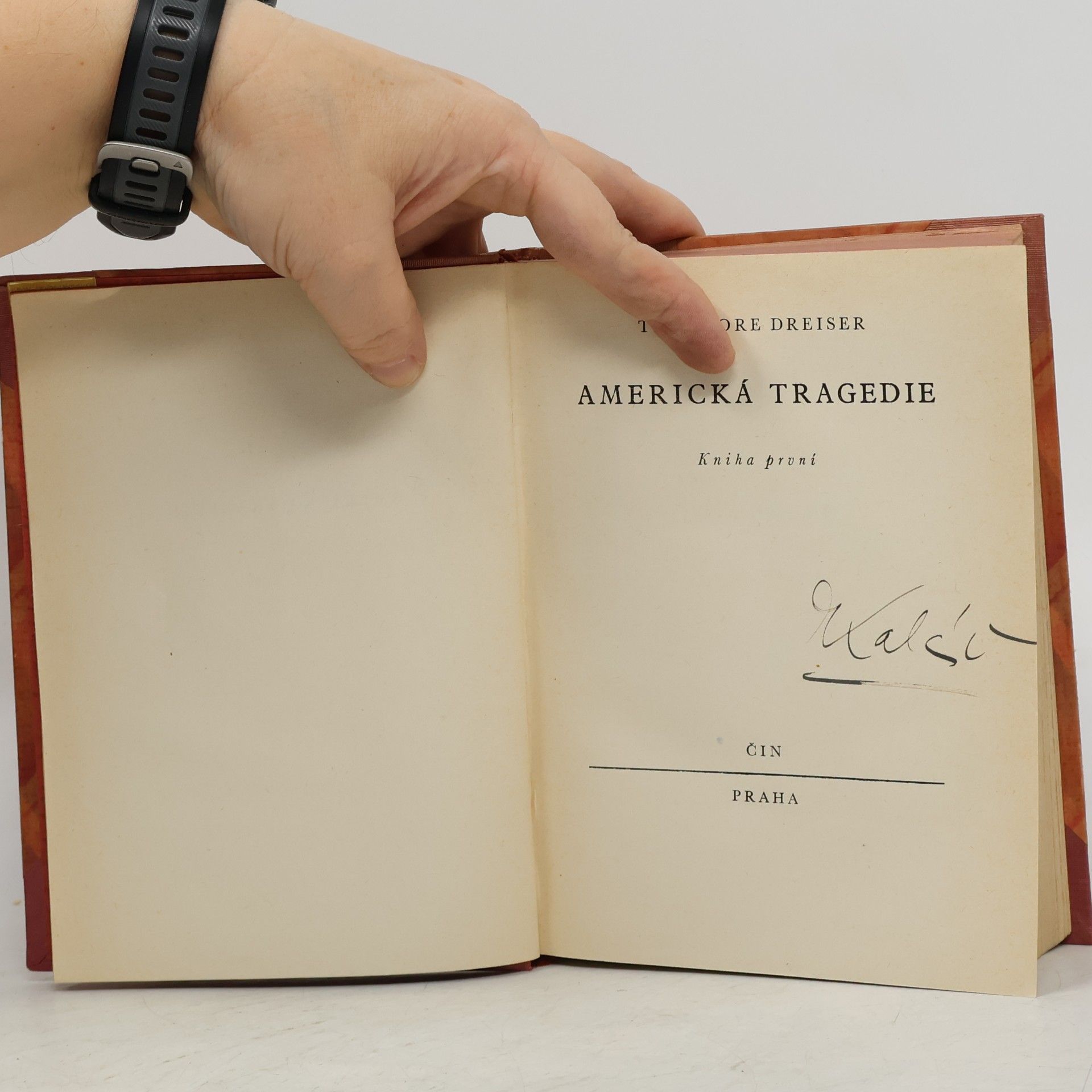 Theodore Dreiser Americká tragedie I