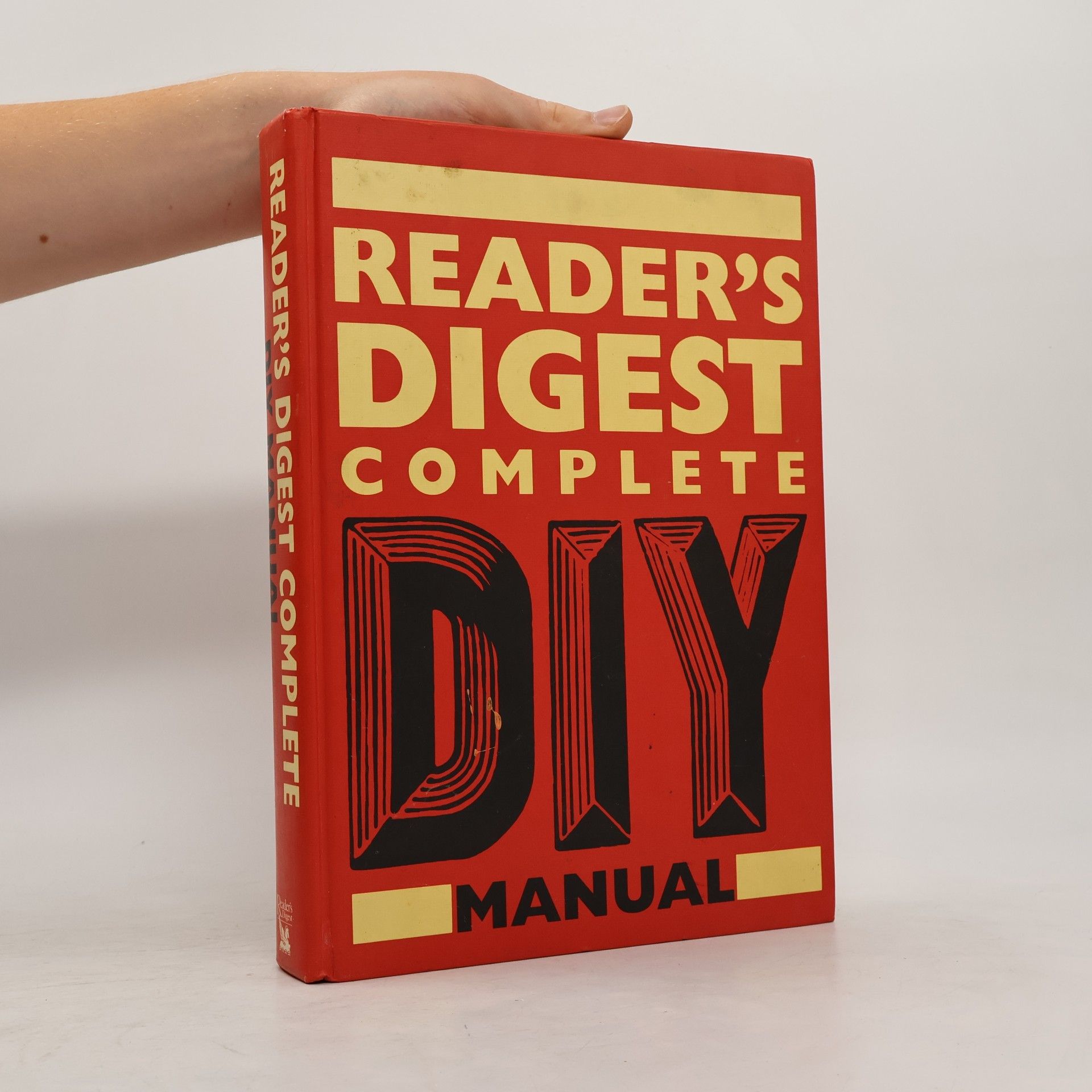 Collectif d'auteurs Reader's Digest Complete DIY Manual
