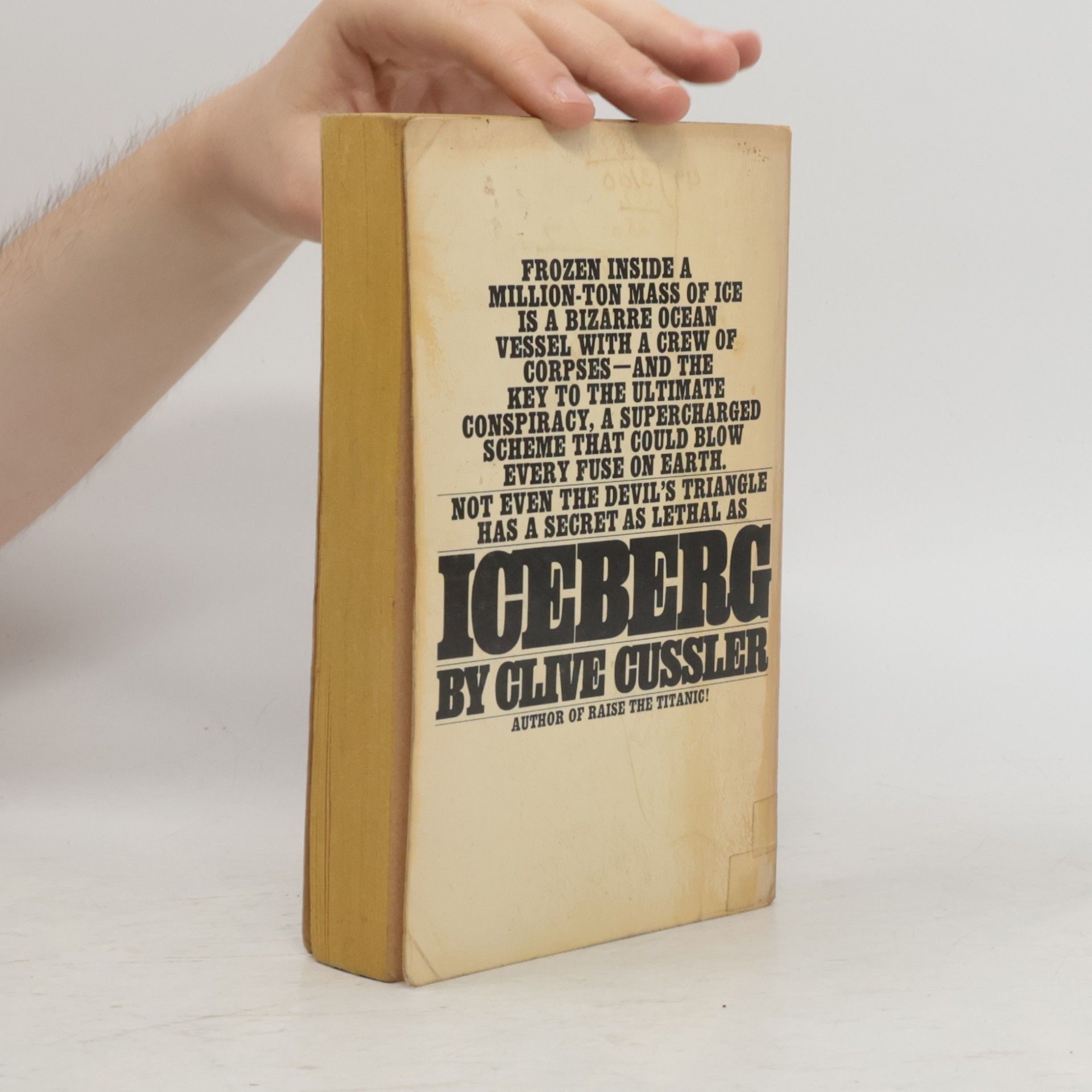 Clive Cussler Iceberg