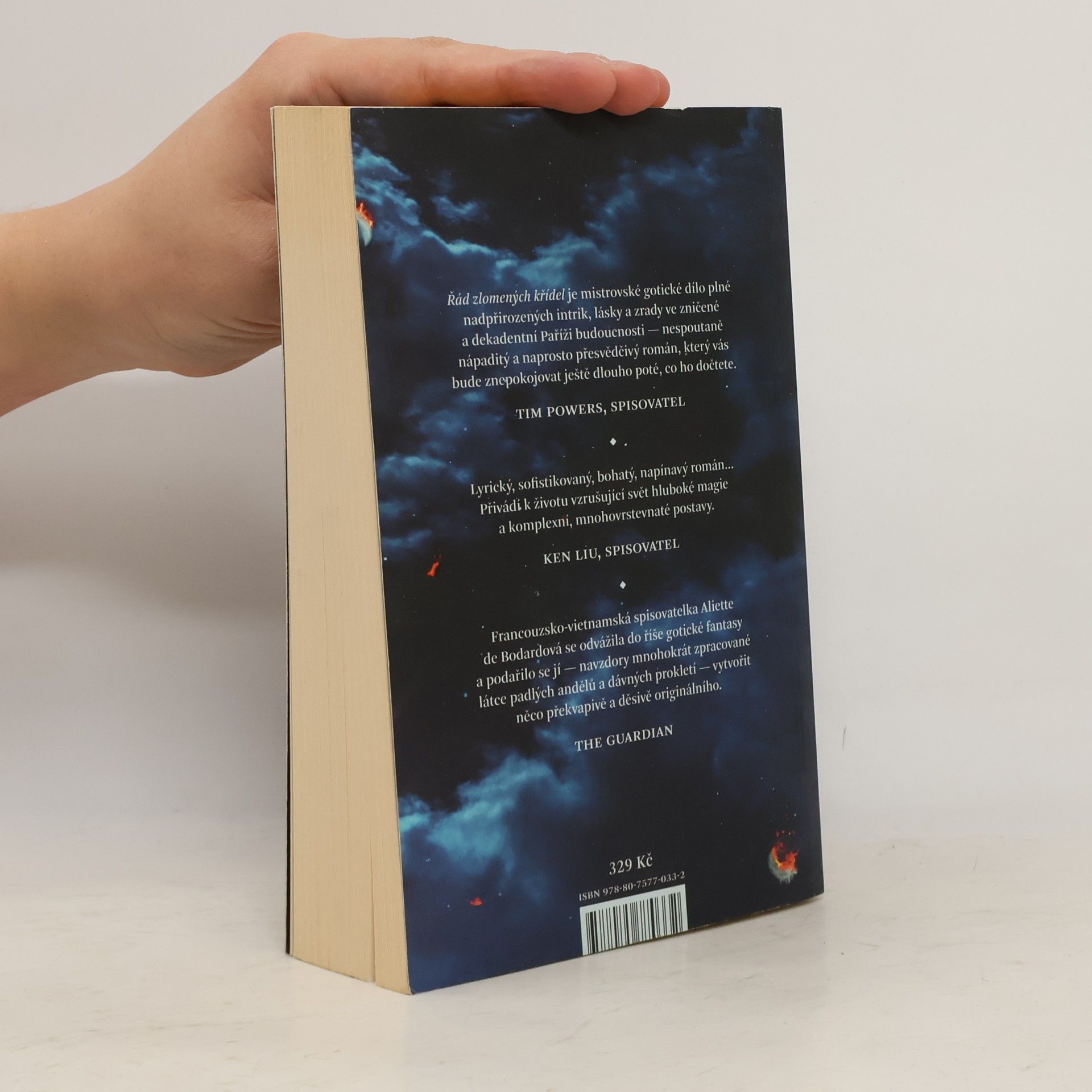 Aliette de Bodard Dominium Padlých andělů. 1. díl. Řád zlomených křídel