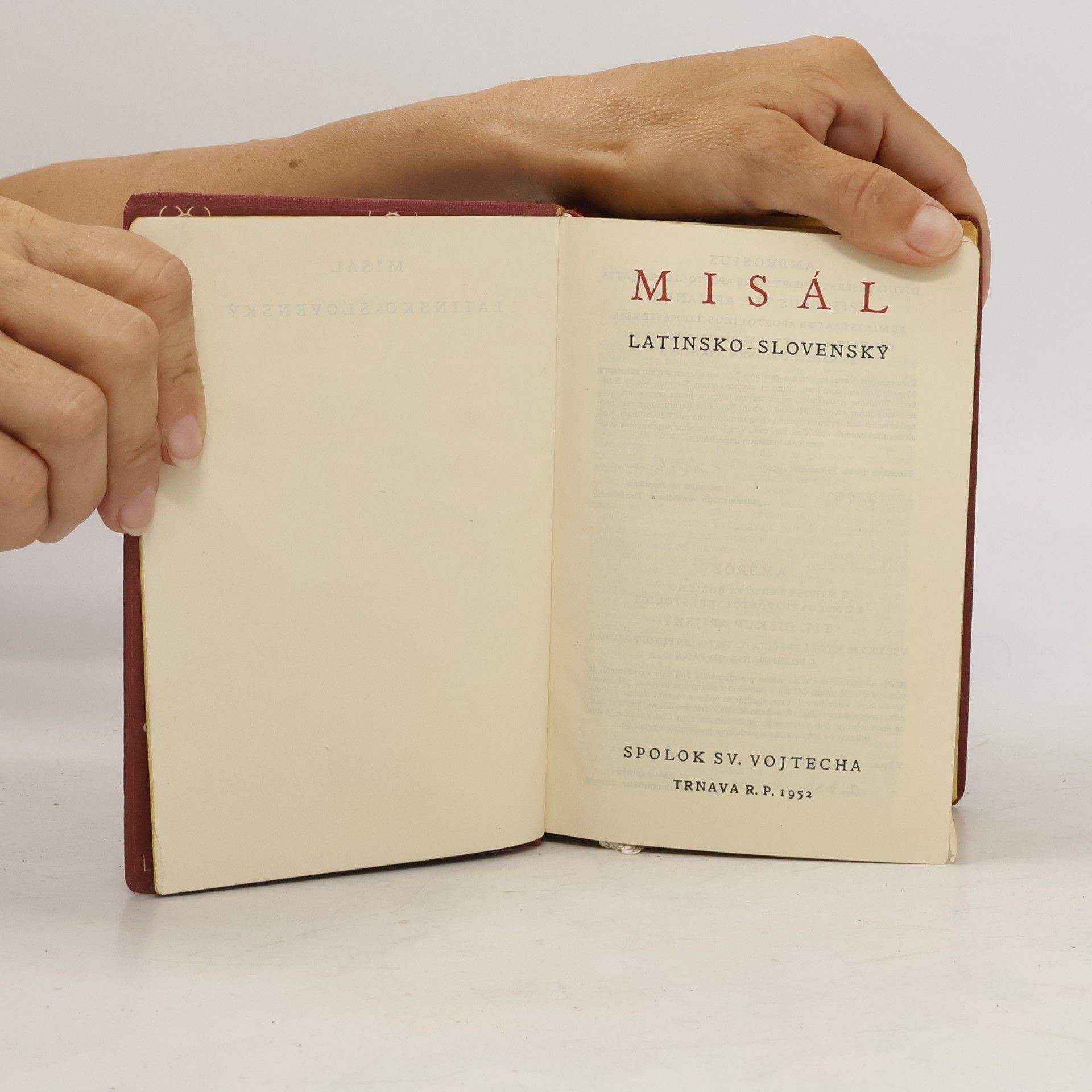 Autorenkollektiv Misál latinsko-slovenský
