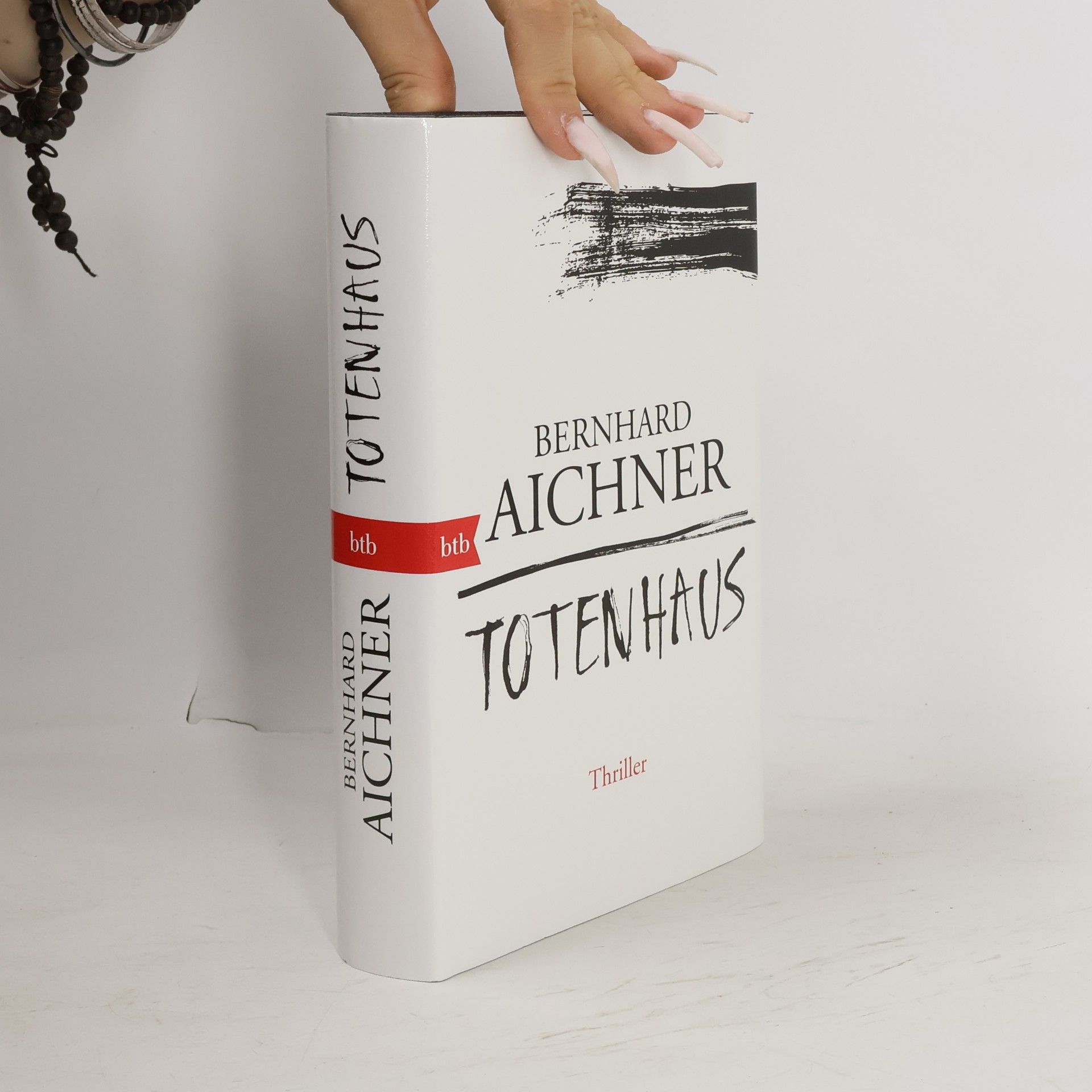 Bernhard Aichner Totenhaus