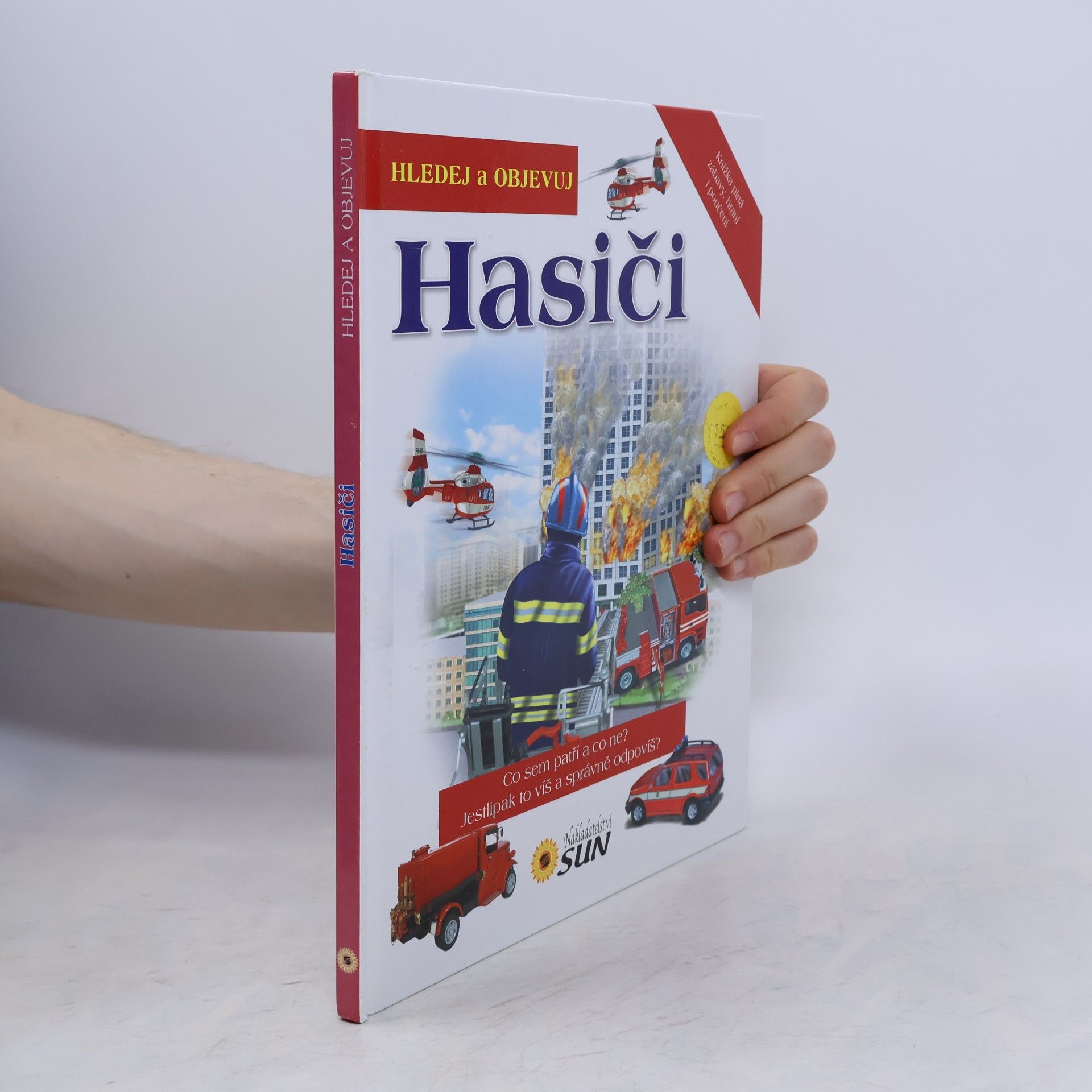 Kateřina Brouk Hasiči. Hledej a objevuj