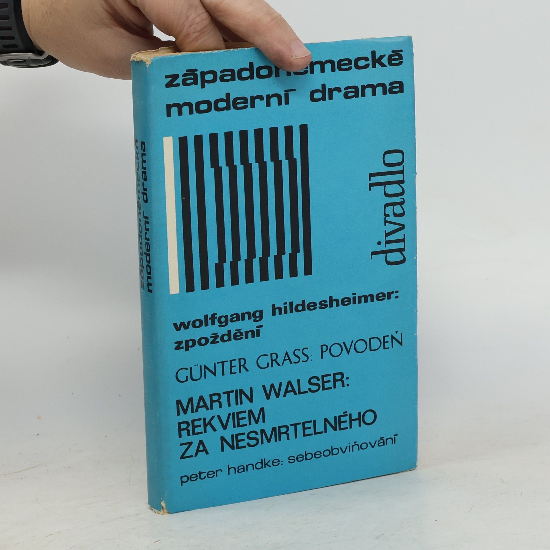 Martin Johannes Walser Západoněmecké moderní drama. Zpoždění. Povodeň. Rekviem za nesmrtelného. Sebeobviňování