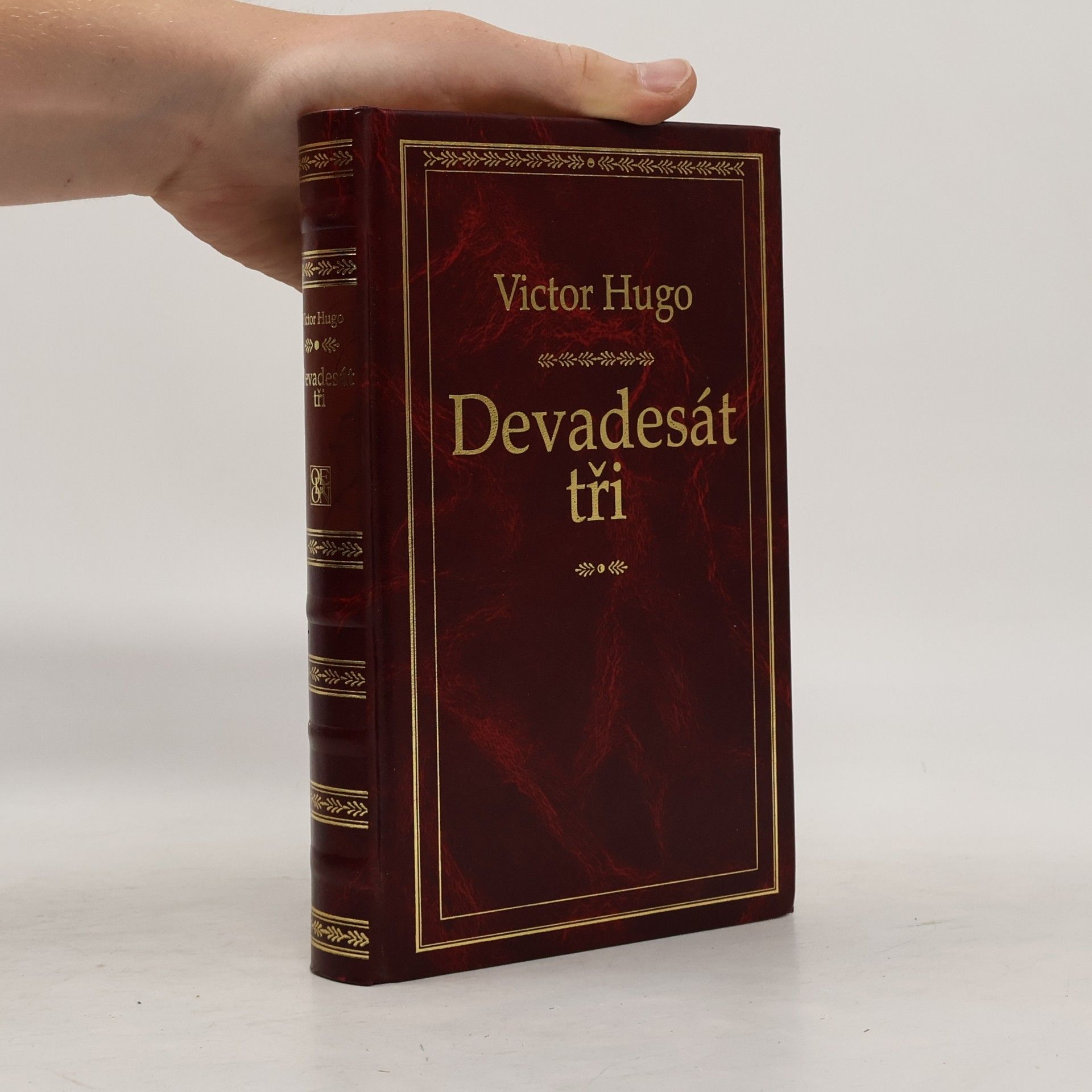 Victor Hugo Devadesát tři