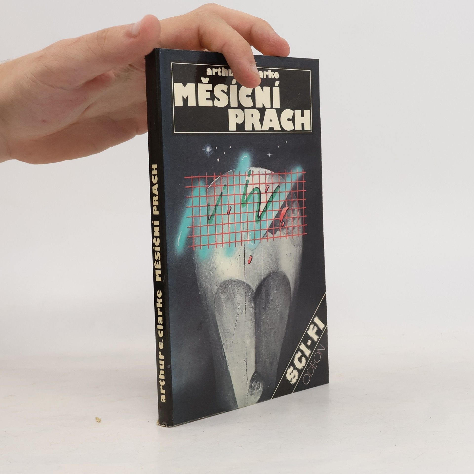 Arthur C. Clarke Měsíční prach