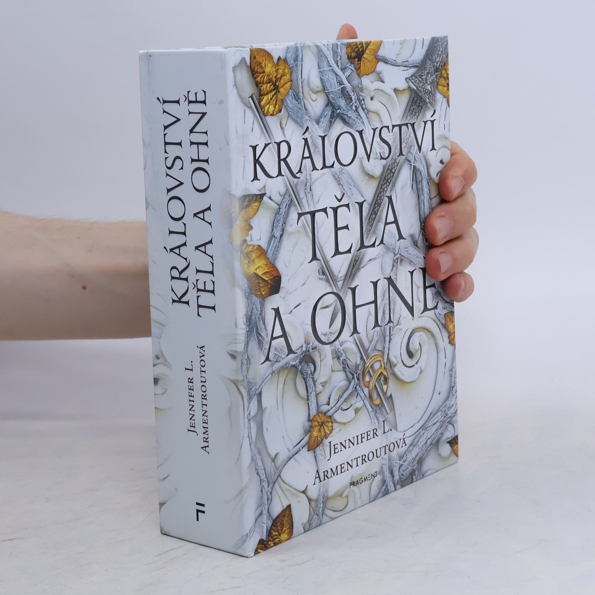 Jennifer Armentrout Království těla a ohně