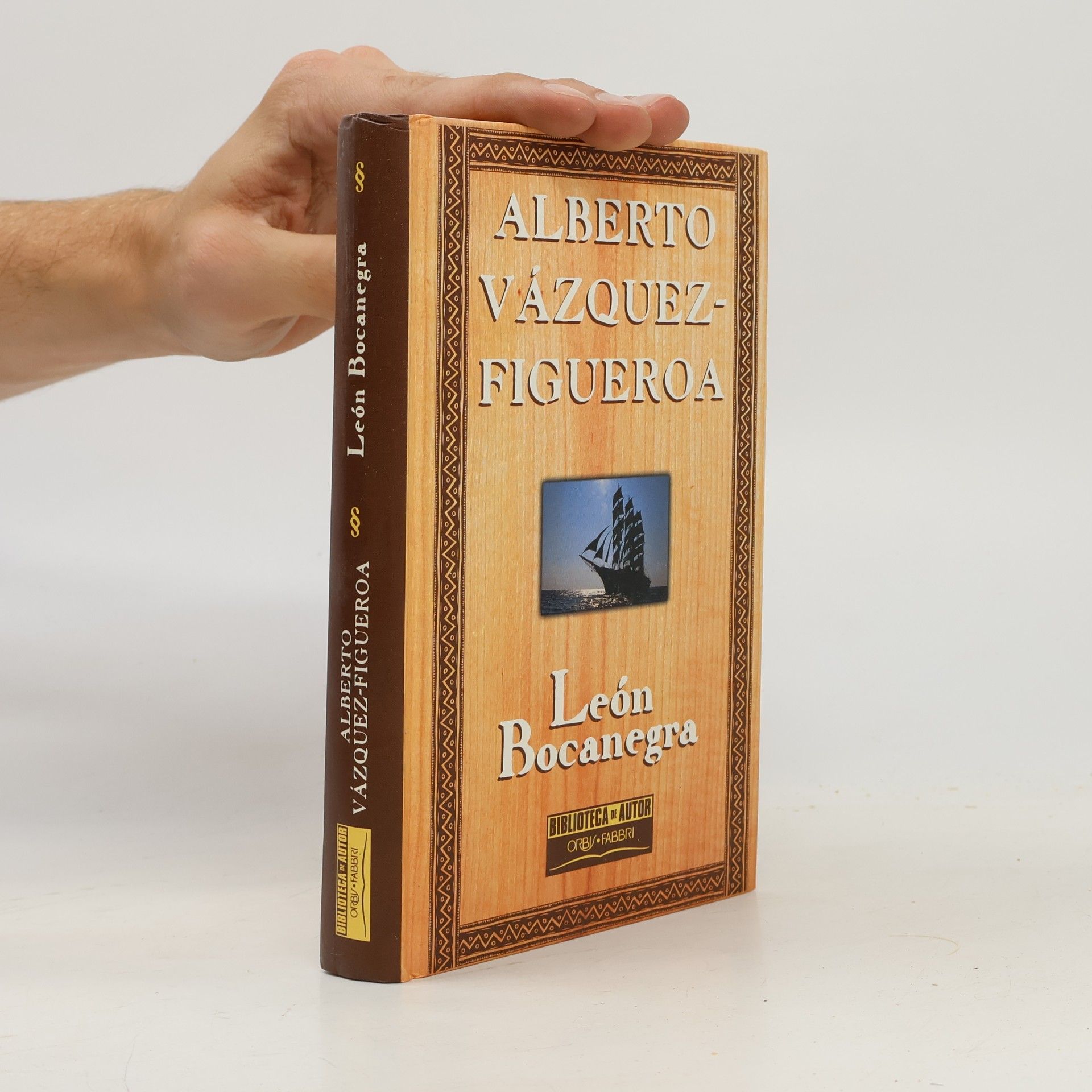 Alberto Vázquez-Figueroa Biblioteca de Autor: León Bocanegra