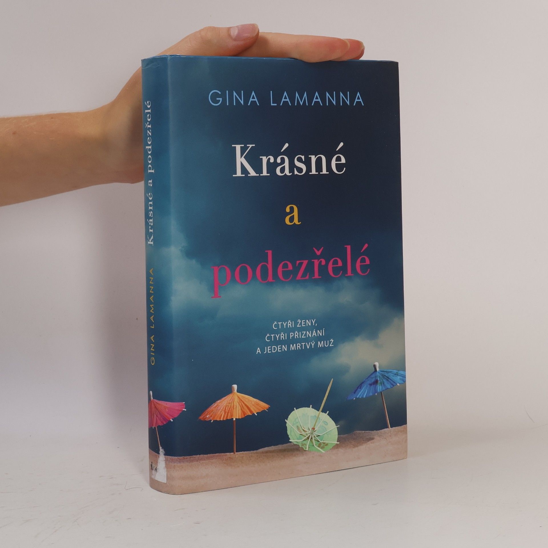 Gina LaManna Krásné a podezřelé