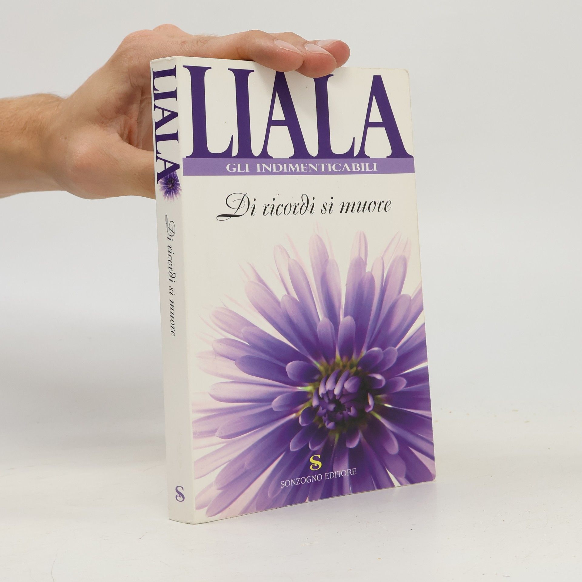 Di ricordi si muore