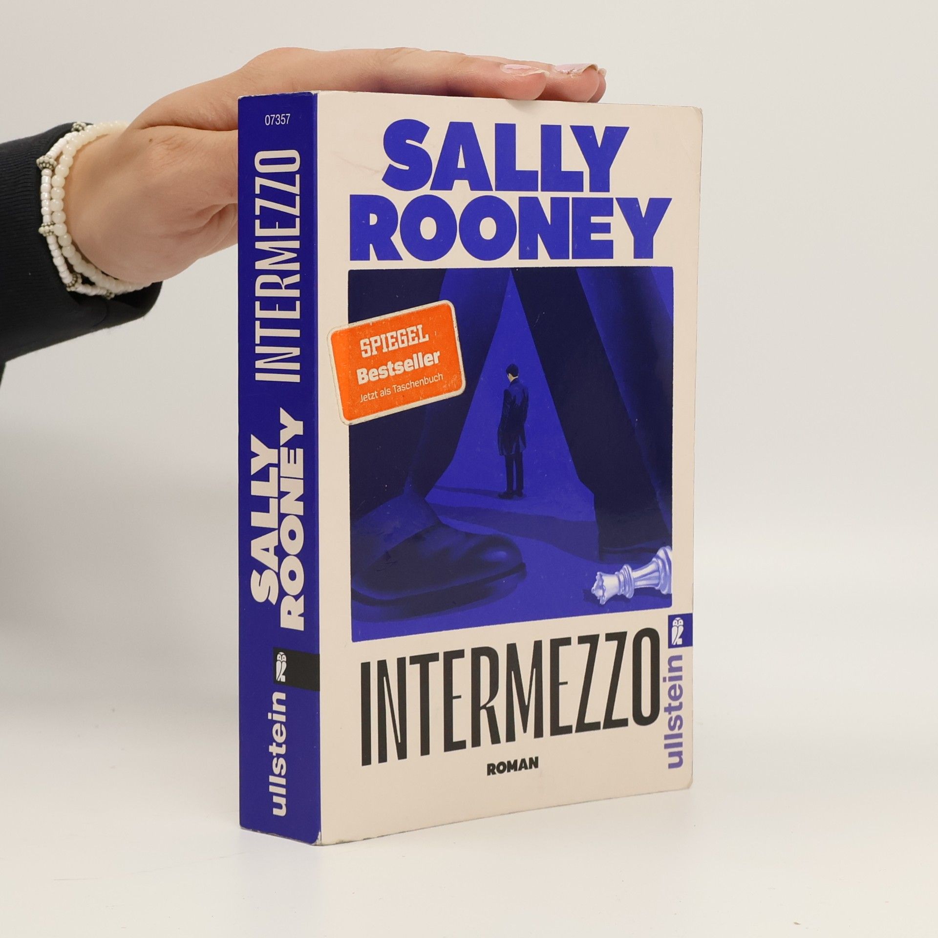 Sally Rooney Intermezzo
