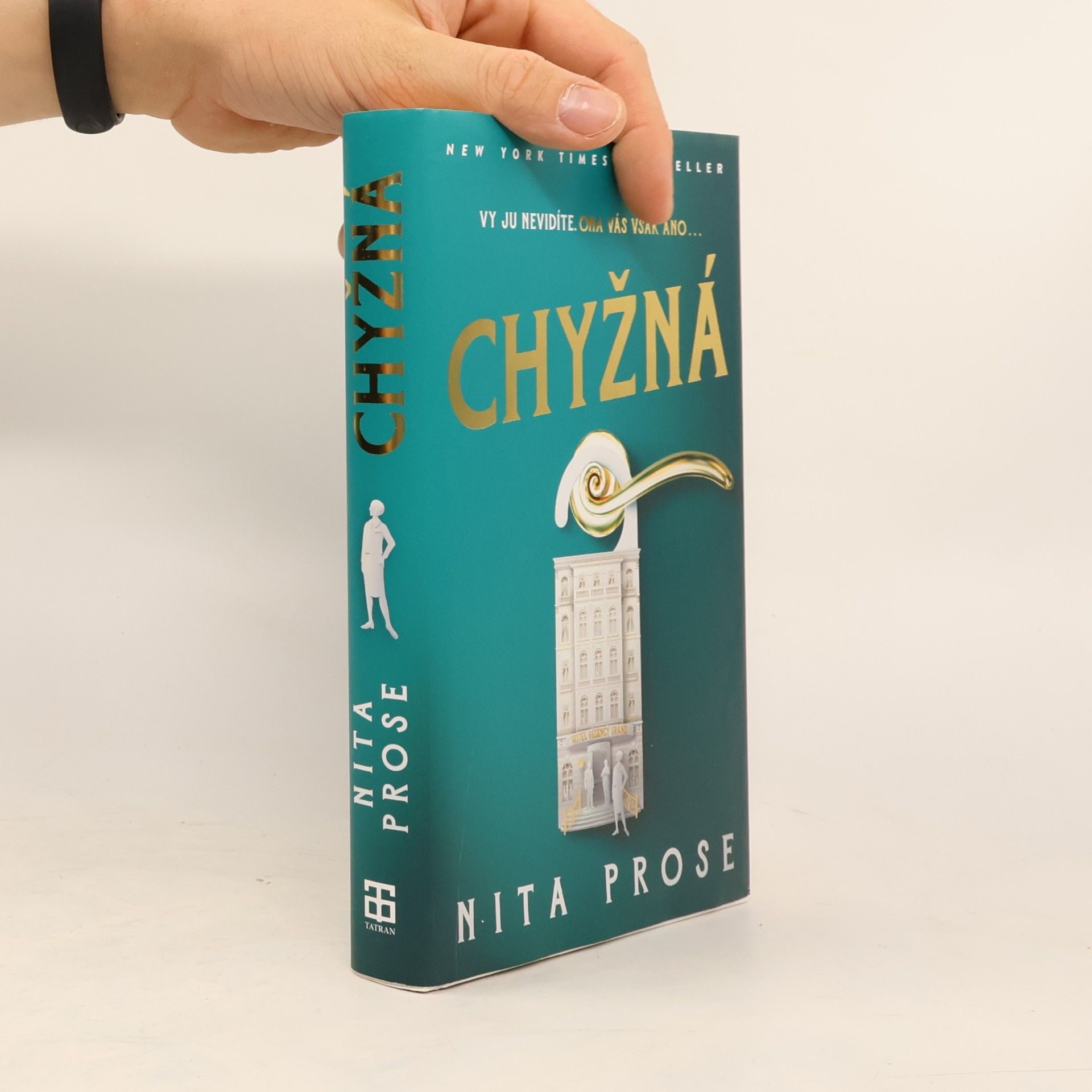 Nita Prose Chyžná