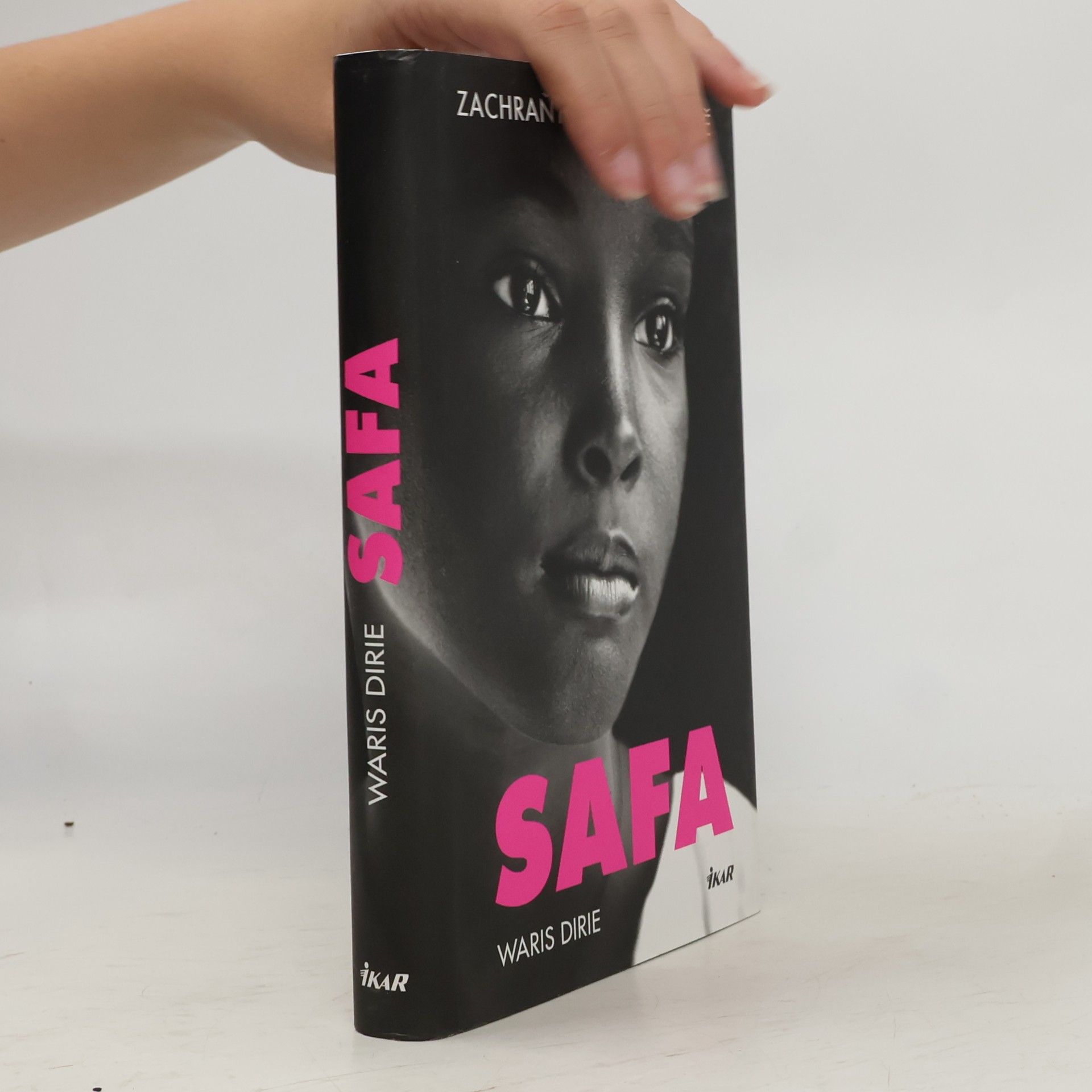 Waris Dirie Safa: Zachraňte kvítek pouště