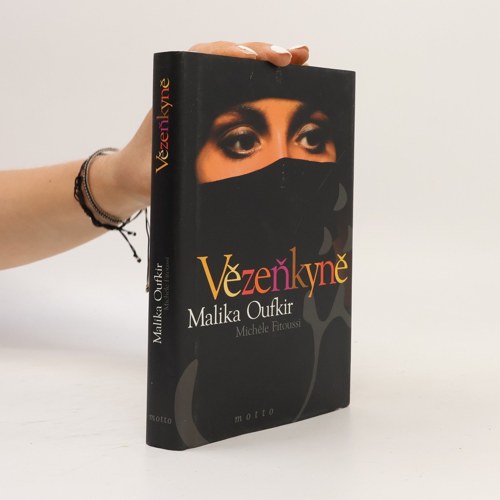 Malika Oufkir Vězeňkyně