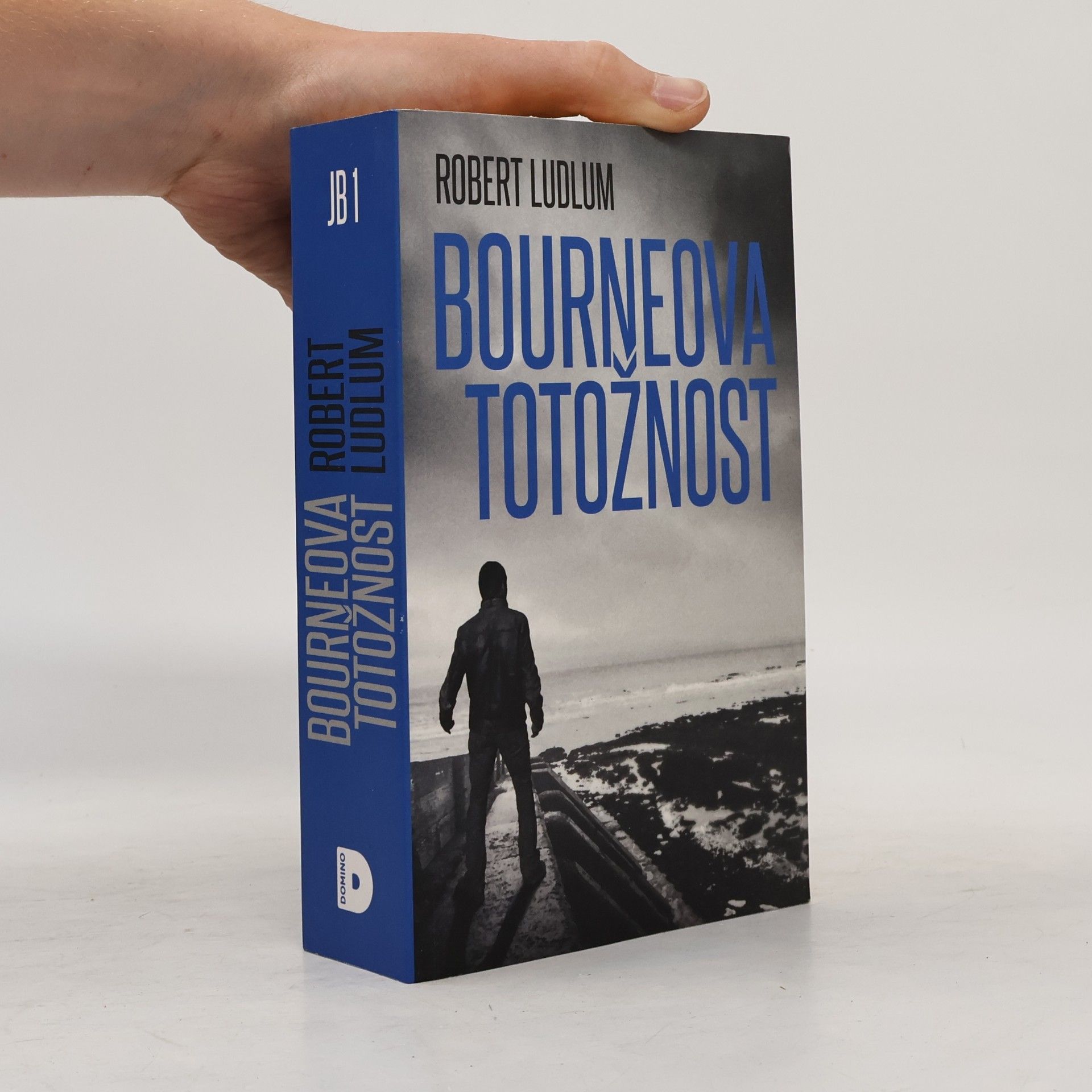 Robert Ludlum Bourneova totožnost