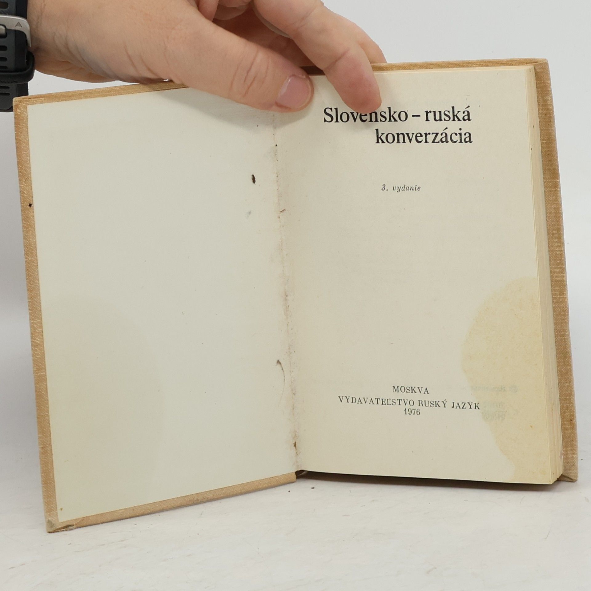 Collectif d'auteurs Slovensko-ruská konverzácia