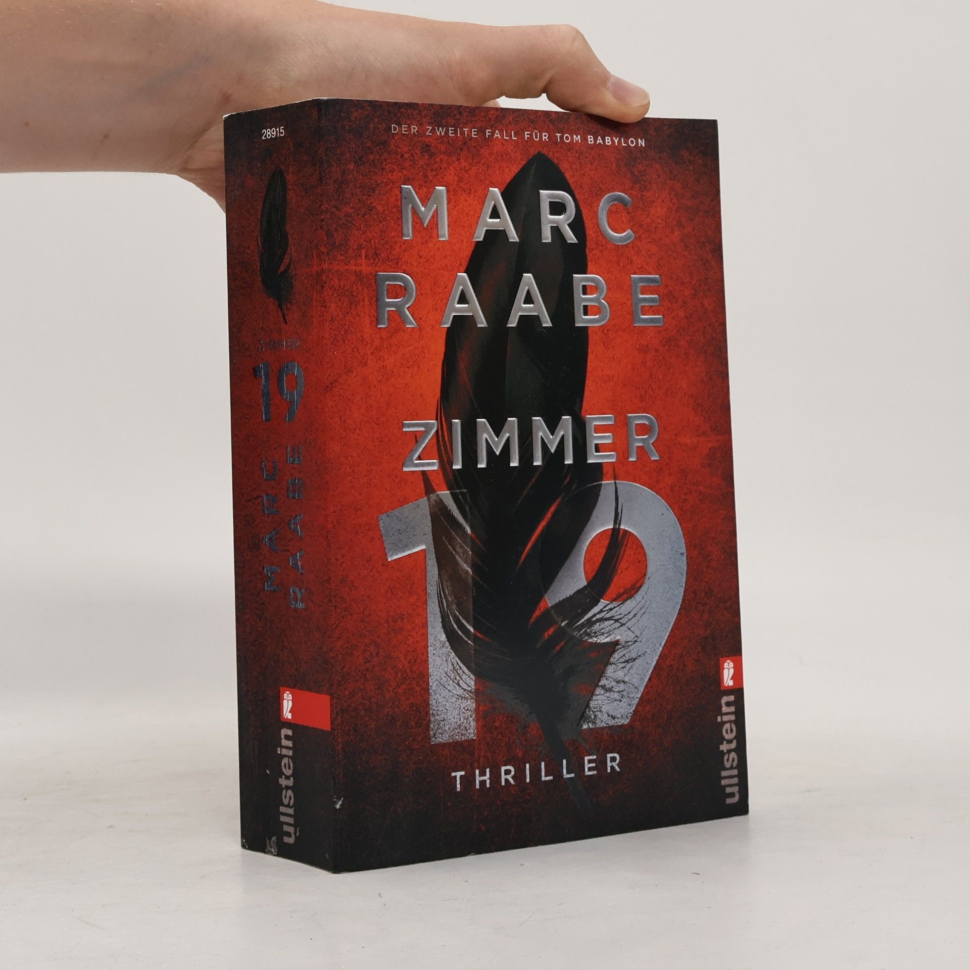 Marc Raabe Zimmer 19