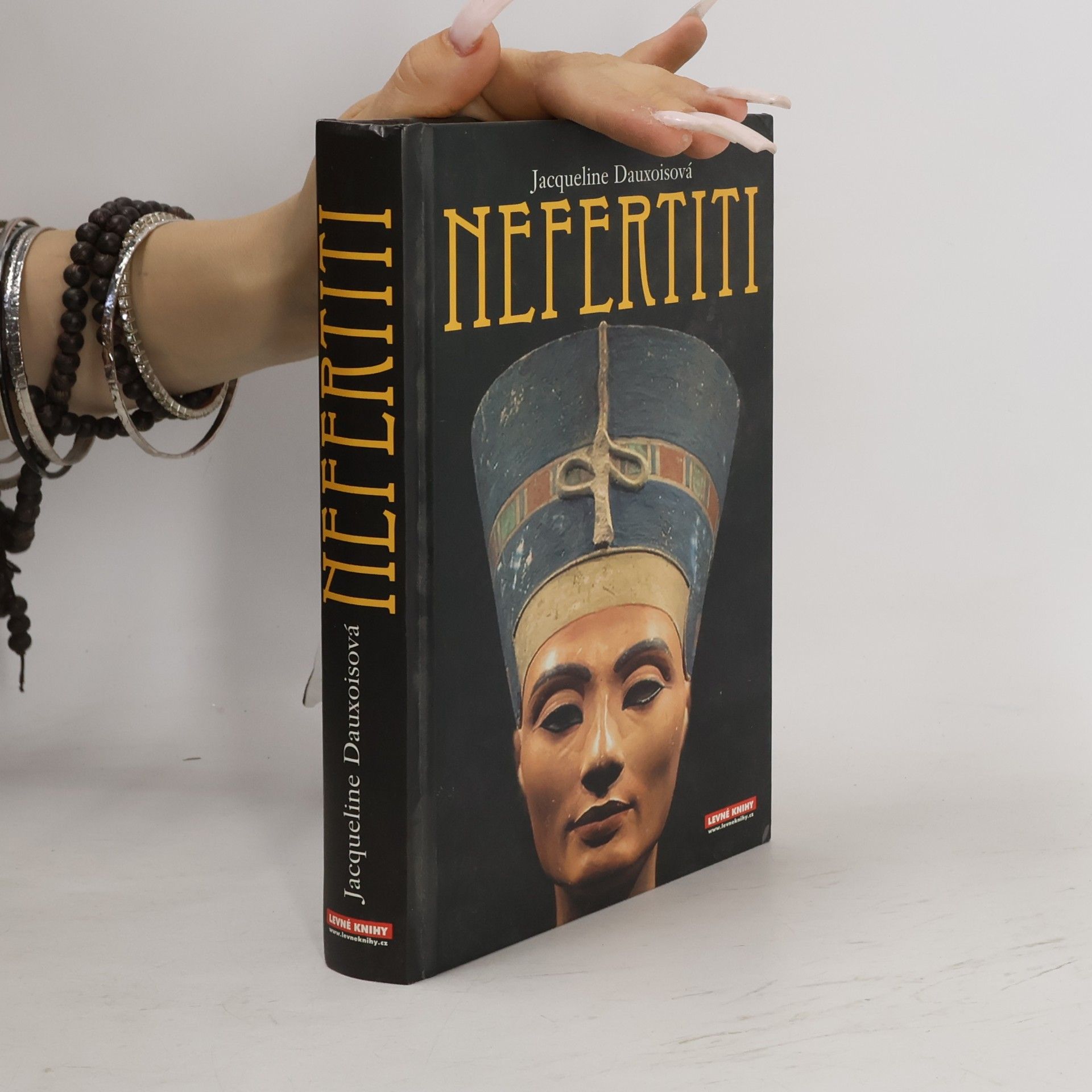 Klára Jettmarová Nefertiti