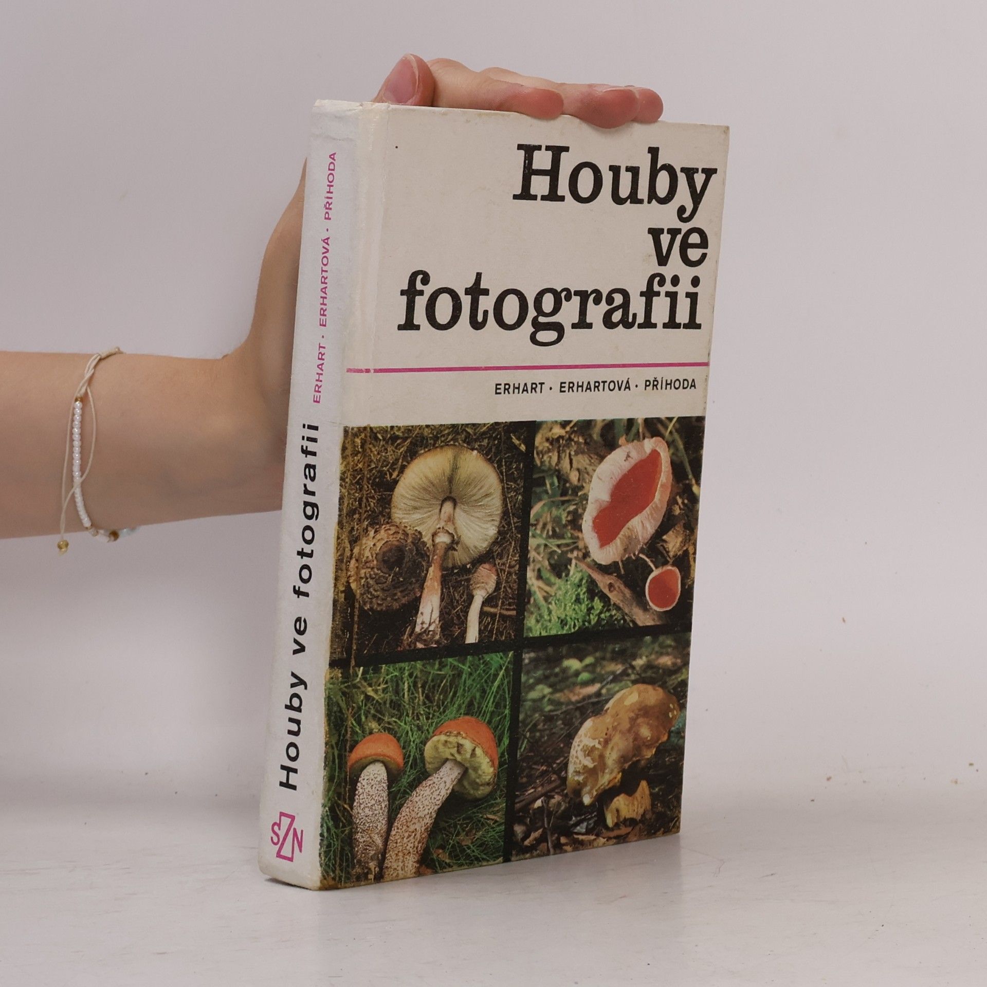 Josef Erhart Houby ve fotografii