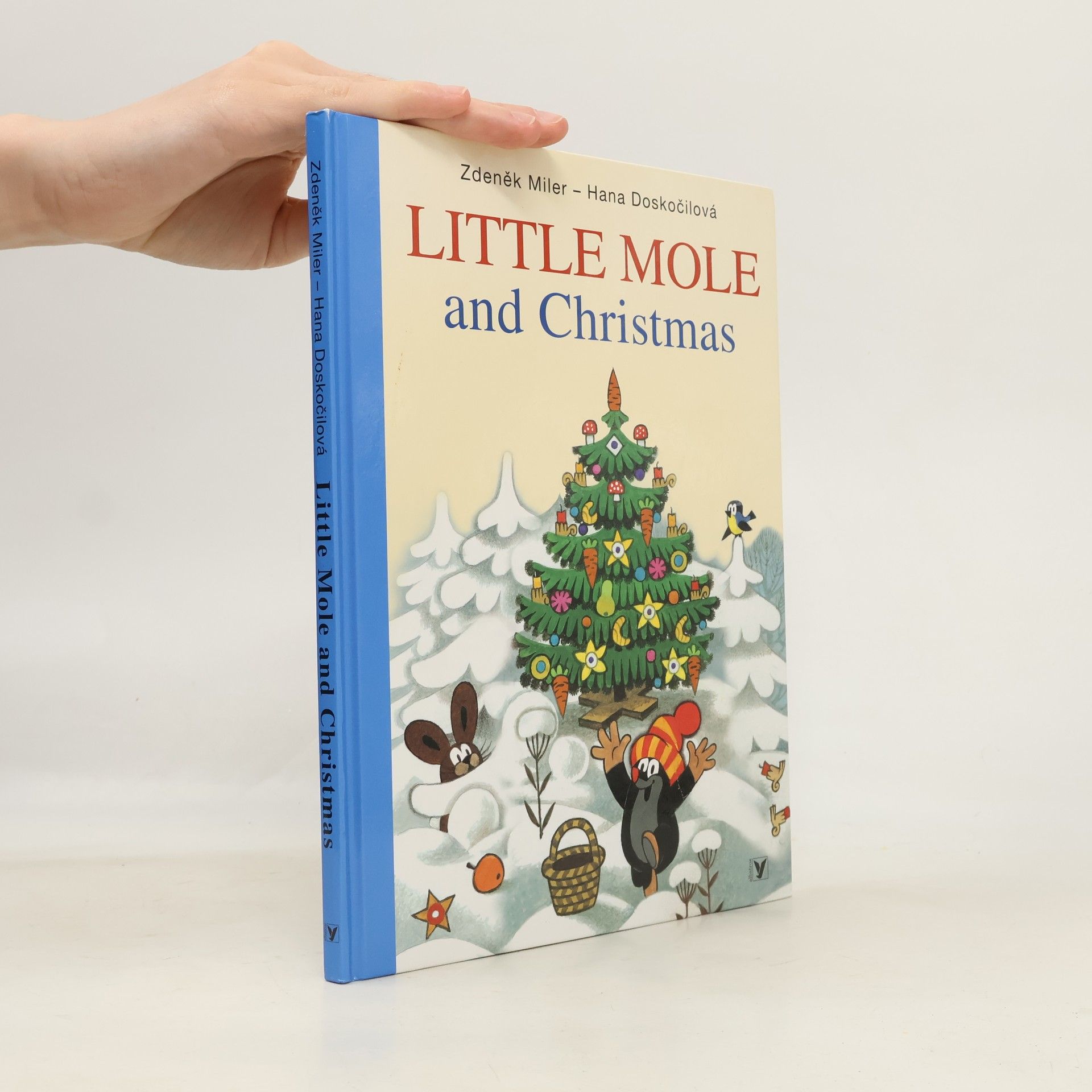 Zdeněk Miler Little Mole and Christmas
