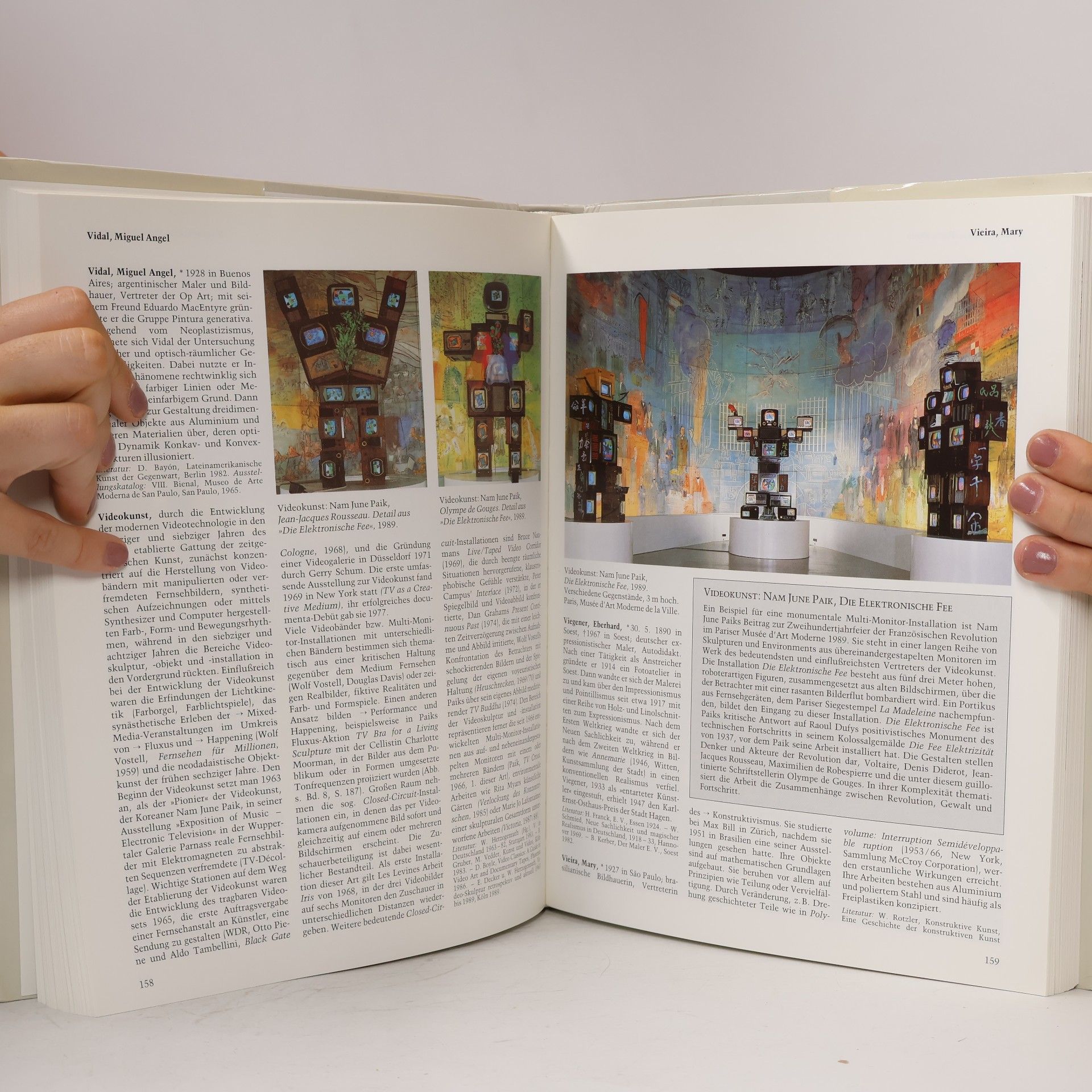 Autorenkollektiv Lexikon der Kunst 12