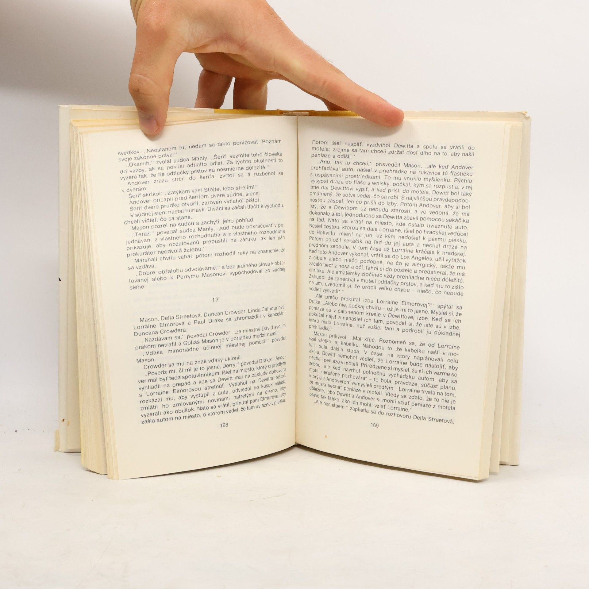 Erle Stanley Gardner Prípad zaľúbenej tety