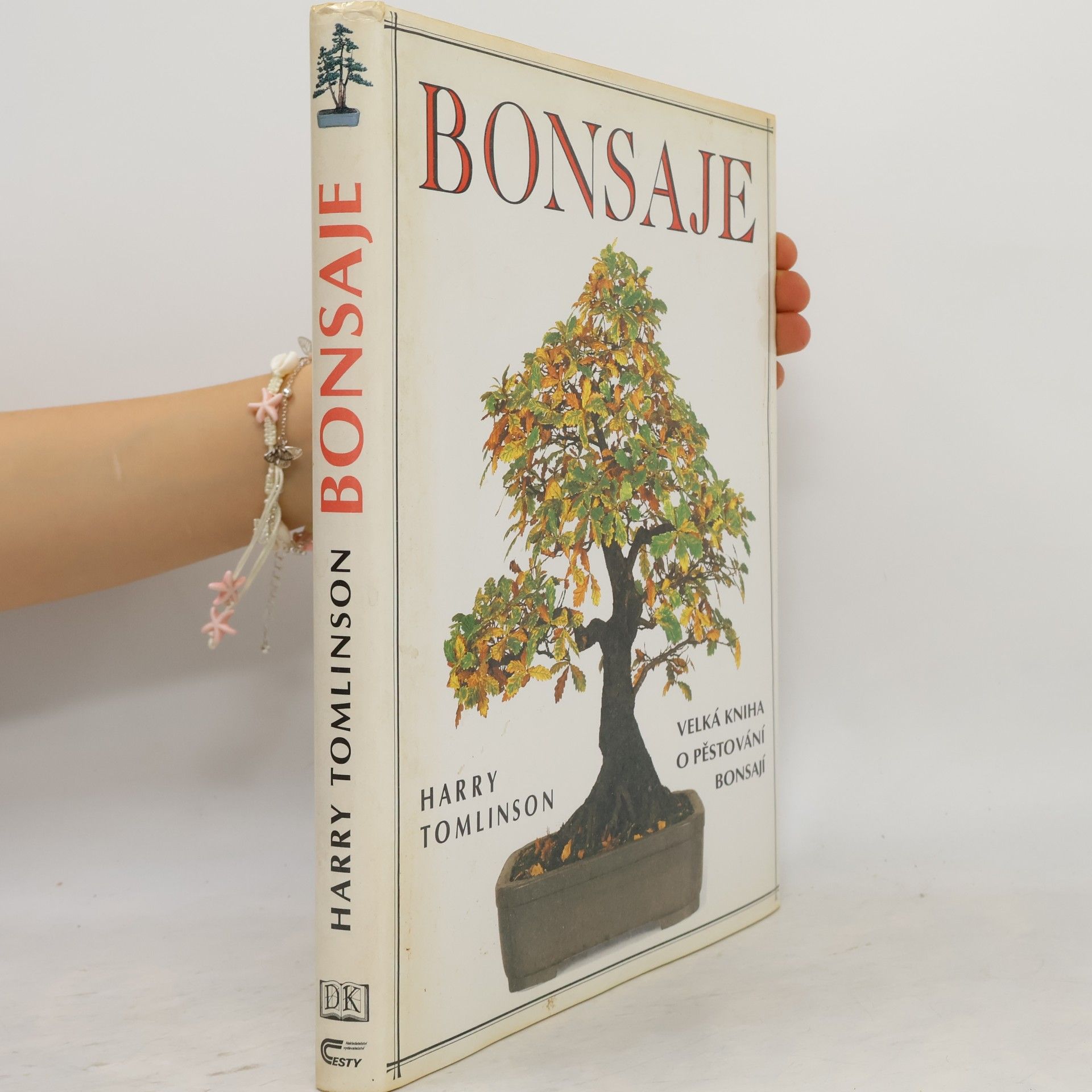 Harry Tomlinson Bonsaje. Velká kniha o pěstování bonsají