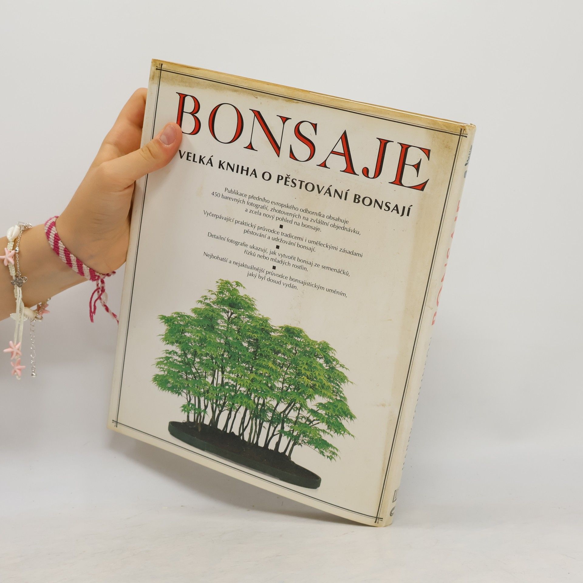 Harry Tomlinson Bonsaje. Velká kniha o pěstování bonsají