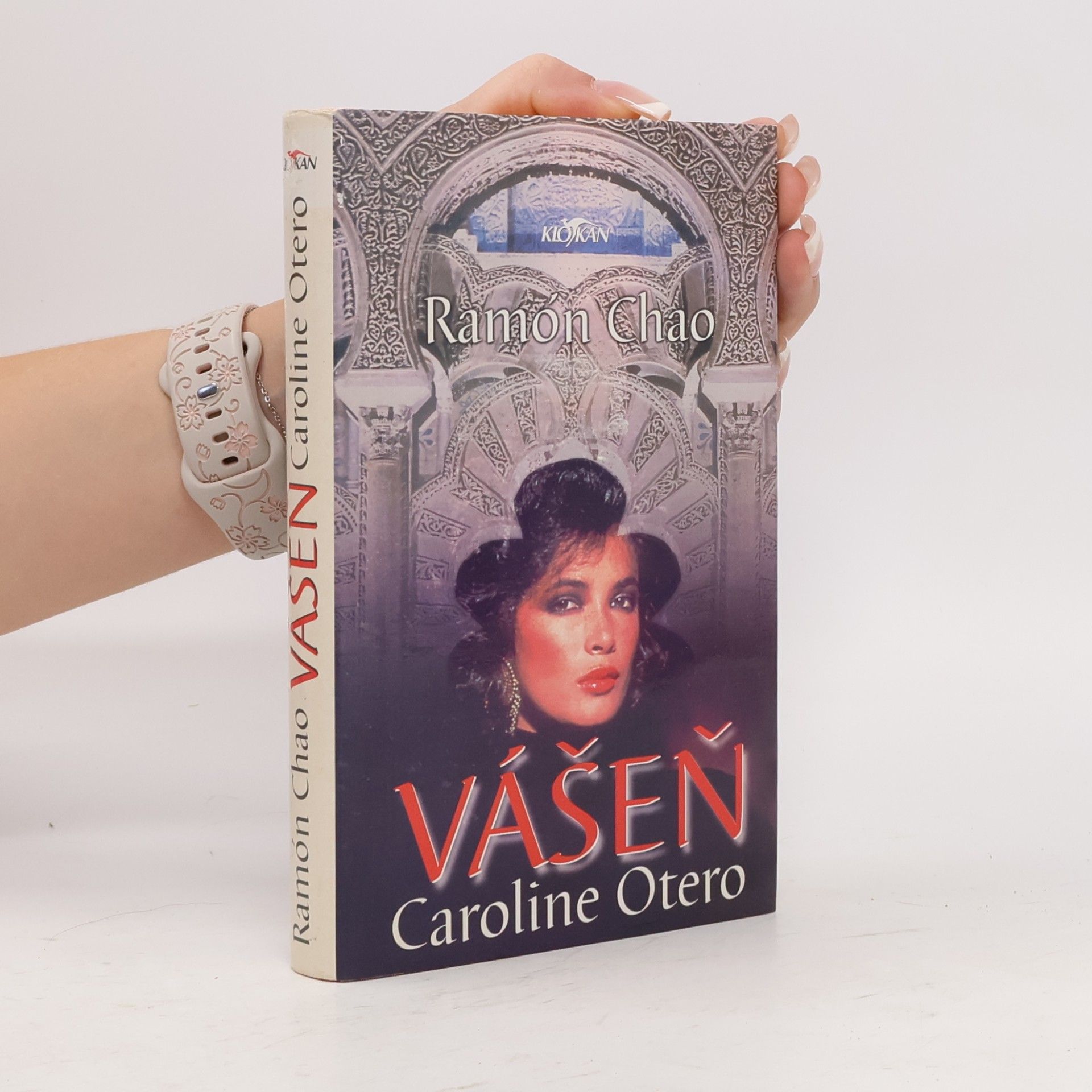 Ramón Chao Vášeň Caroline Otero