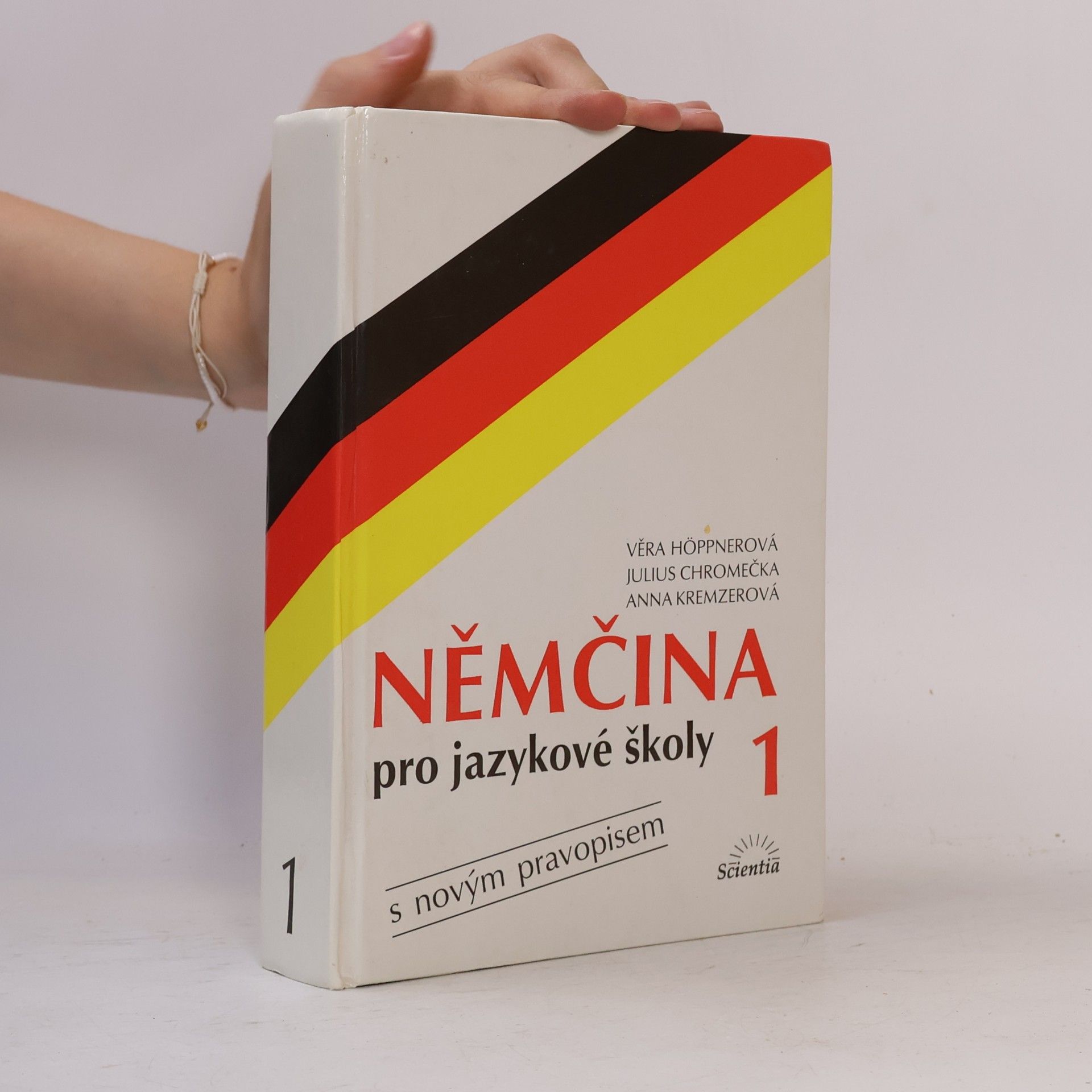 Julius Chromečka Němčina pro jazykové školy. S novým pravopisem