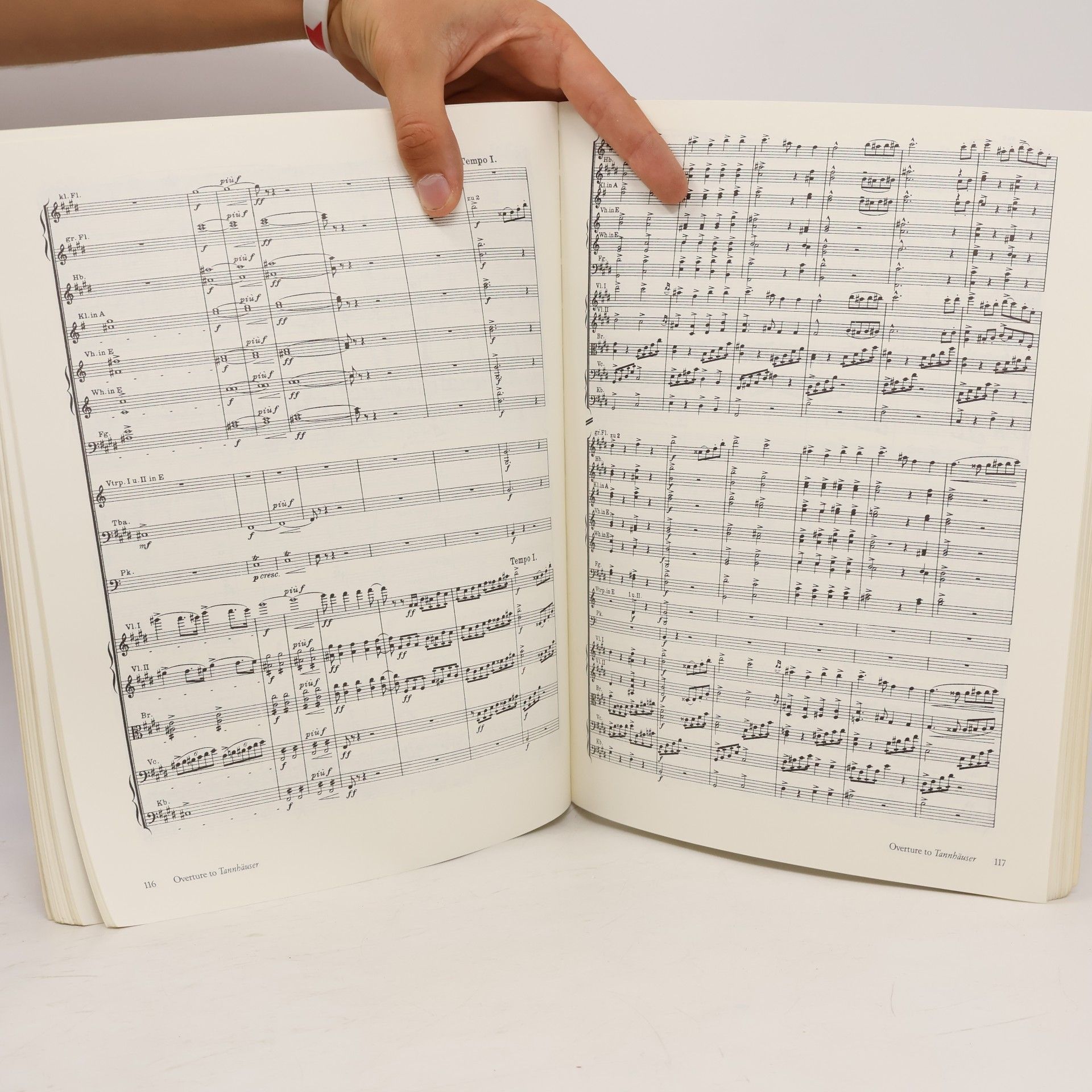 Richard Wagner Overtures and Preludes in Full Score
