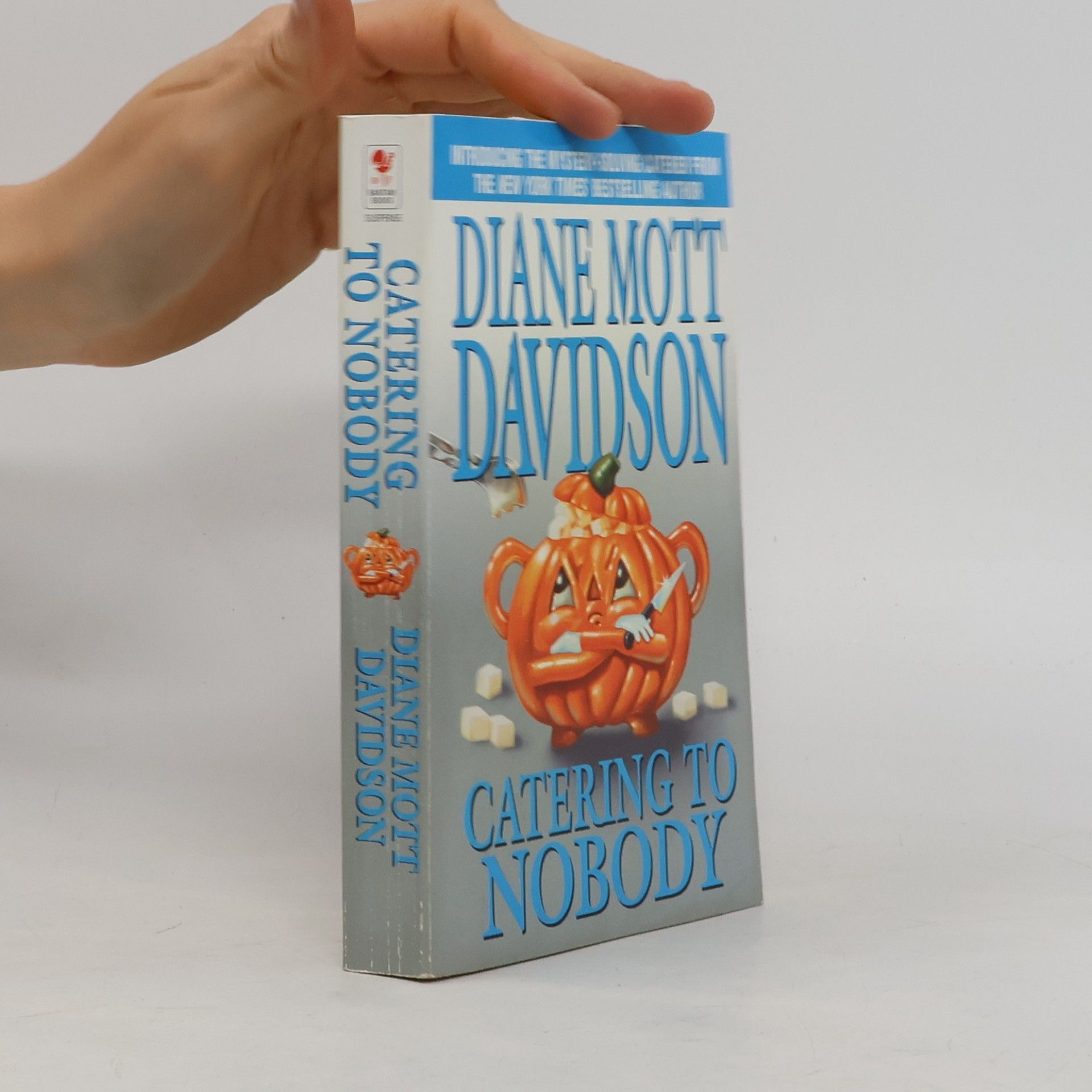Diane Mott Davidson Goldy Bear Culinary Mystery - 1: Catering to Nobody