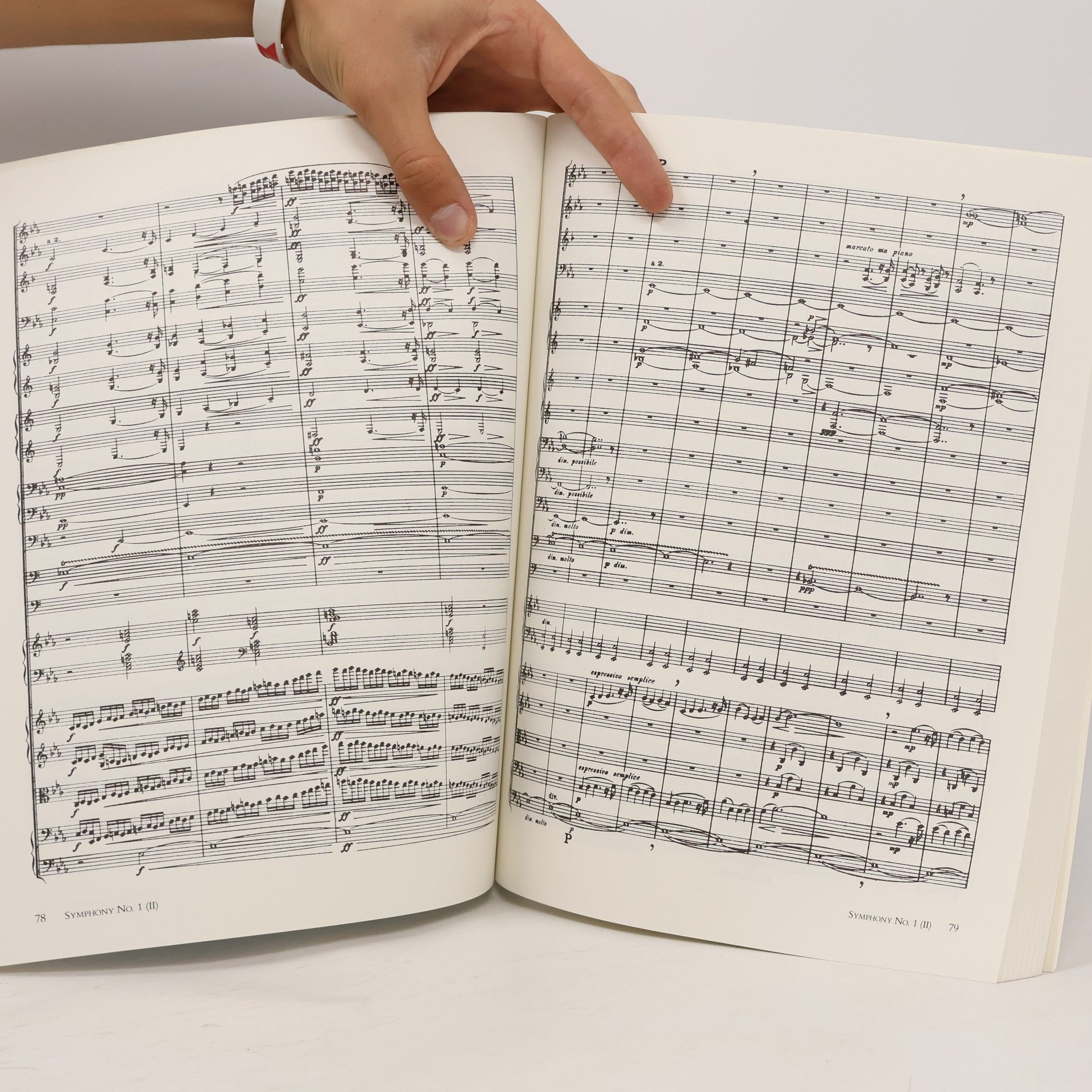 Jean Sibelius Symphonies 1 And 2 In Full Score