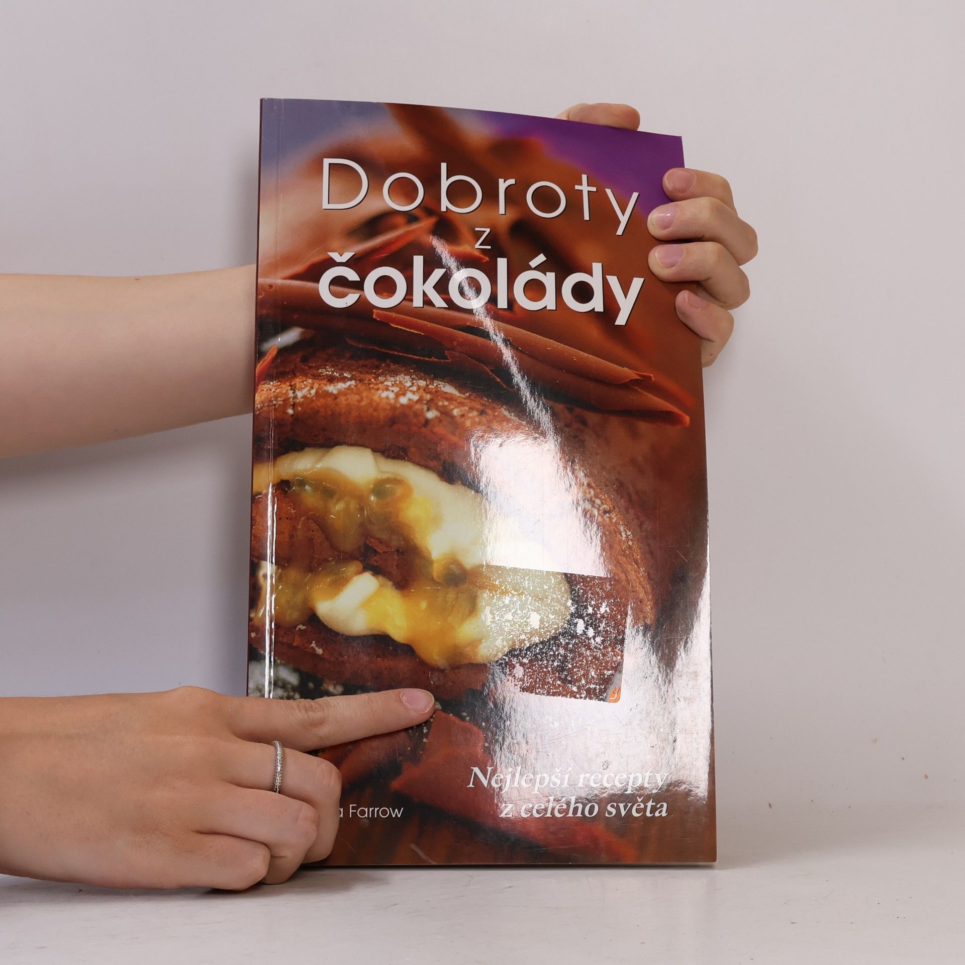 Joanna Farrow Dobroty z čokolády