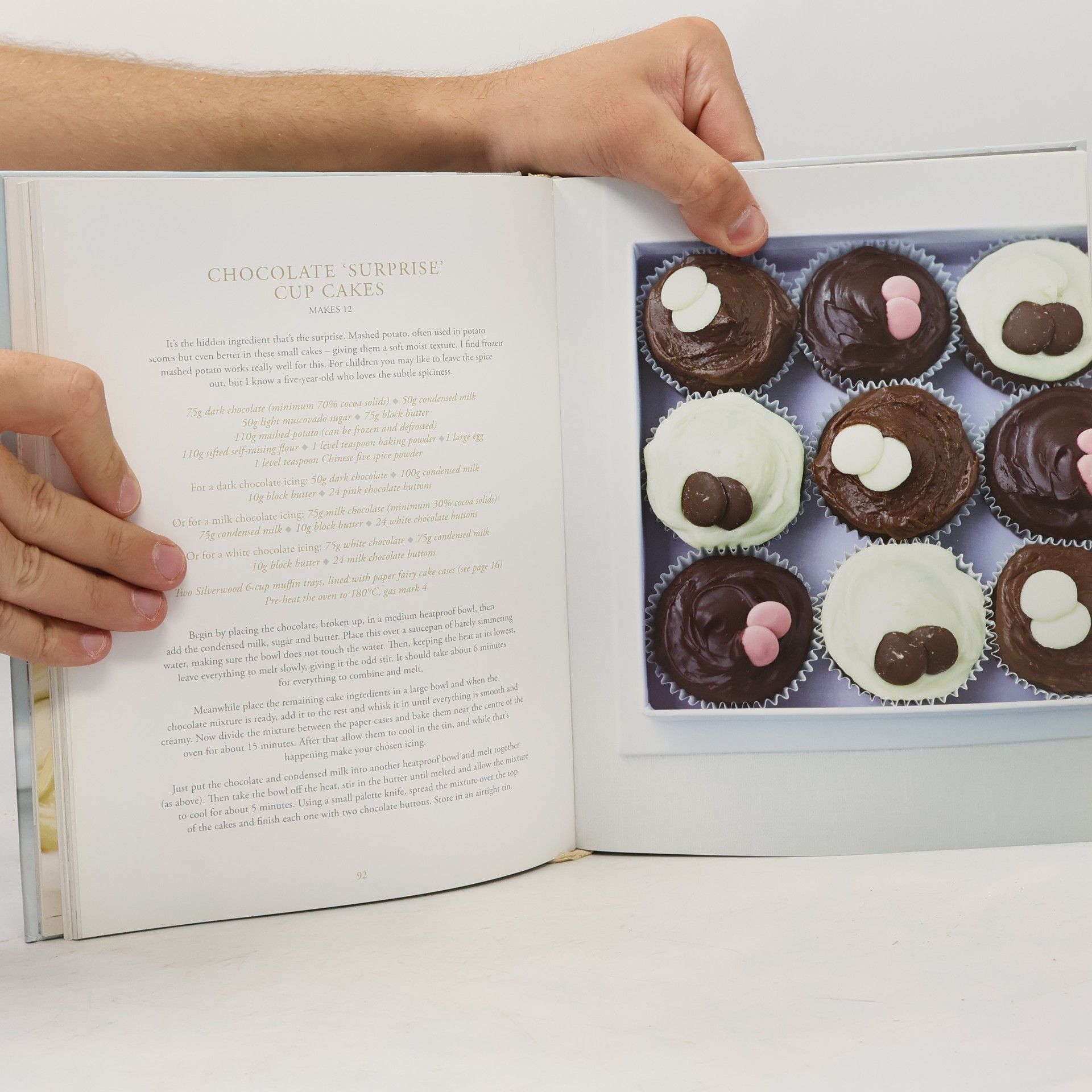 Delia Smith Delia's Cakes
